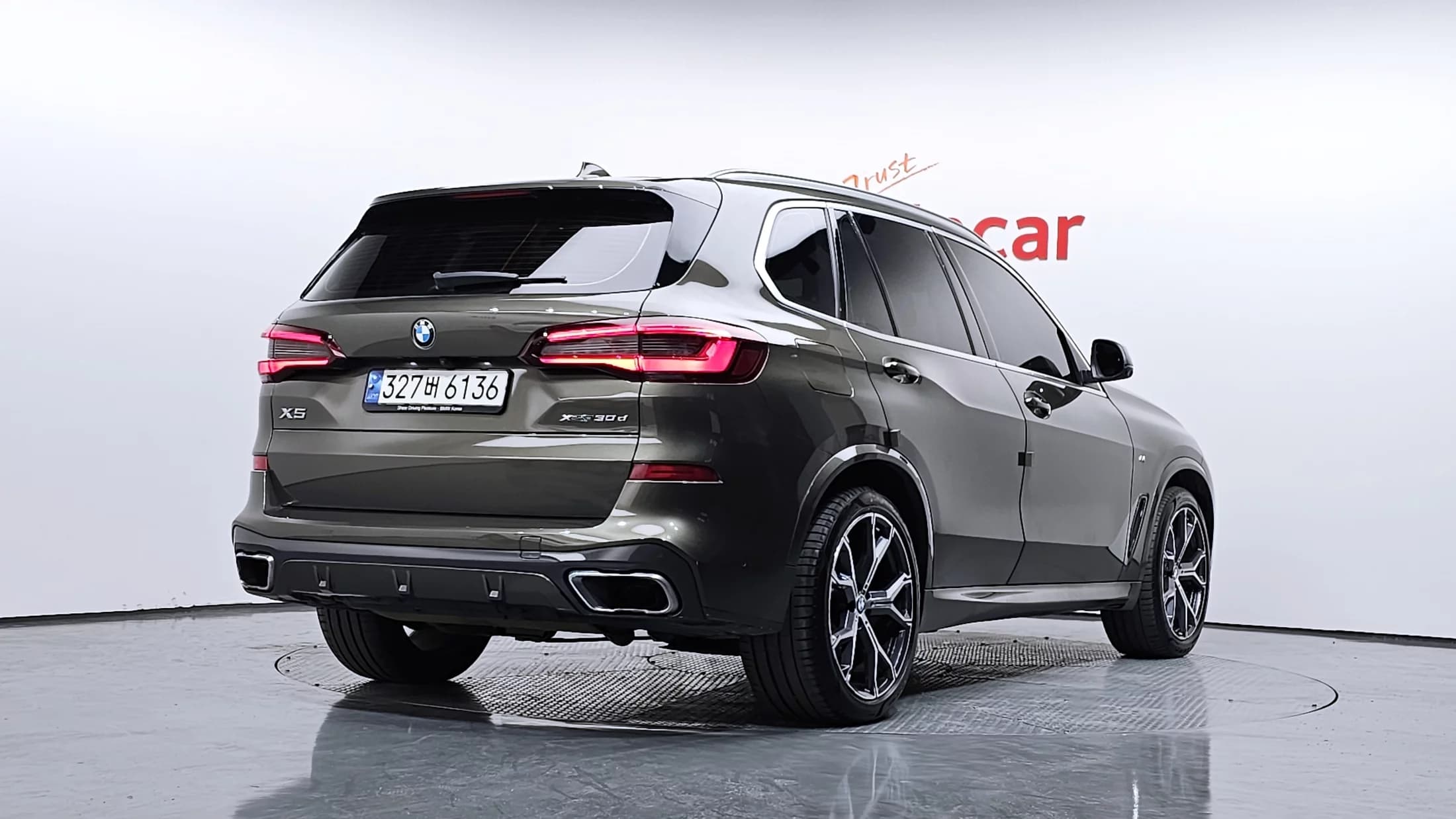 BMW X5 xDrive 30d M Sport, 2022 г. 83645 км. — фото 2