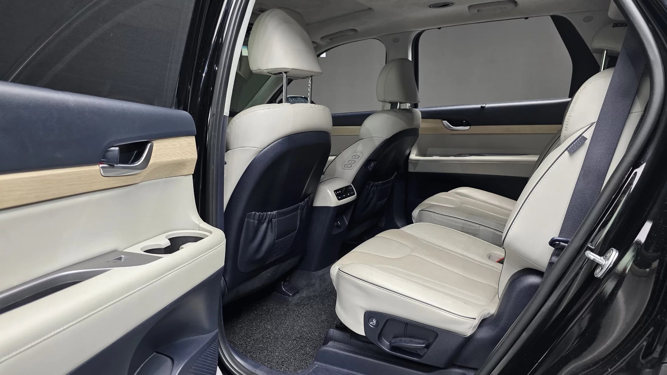 Hyundai Palisade Diesel 2.2 2WD Prestige, 2022 г. 86450 км. — фото 17