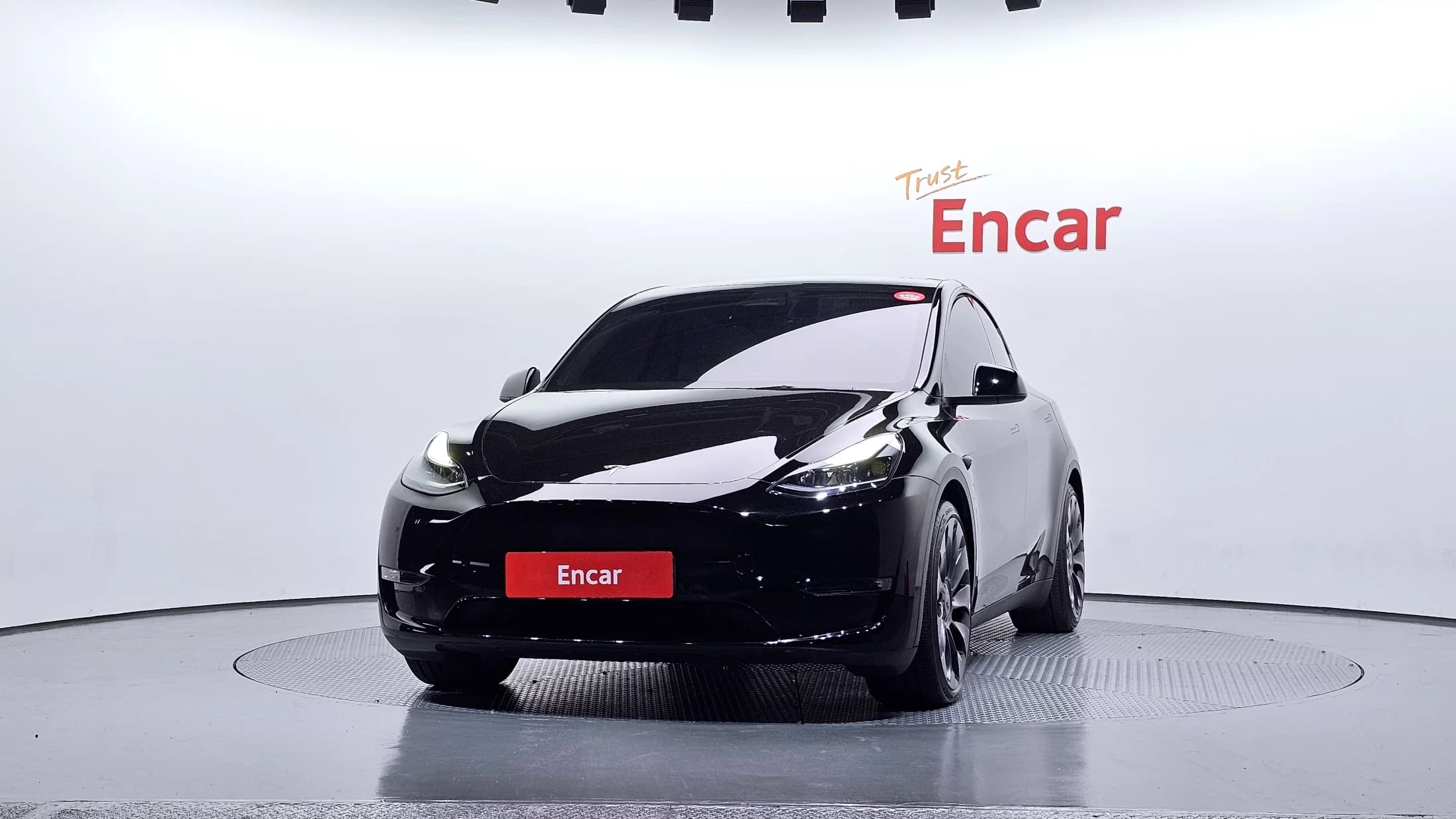 Tesla Model Y Performance, электромобиль, 2024 г. 38913 км. — фото 3