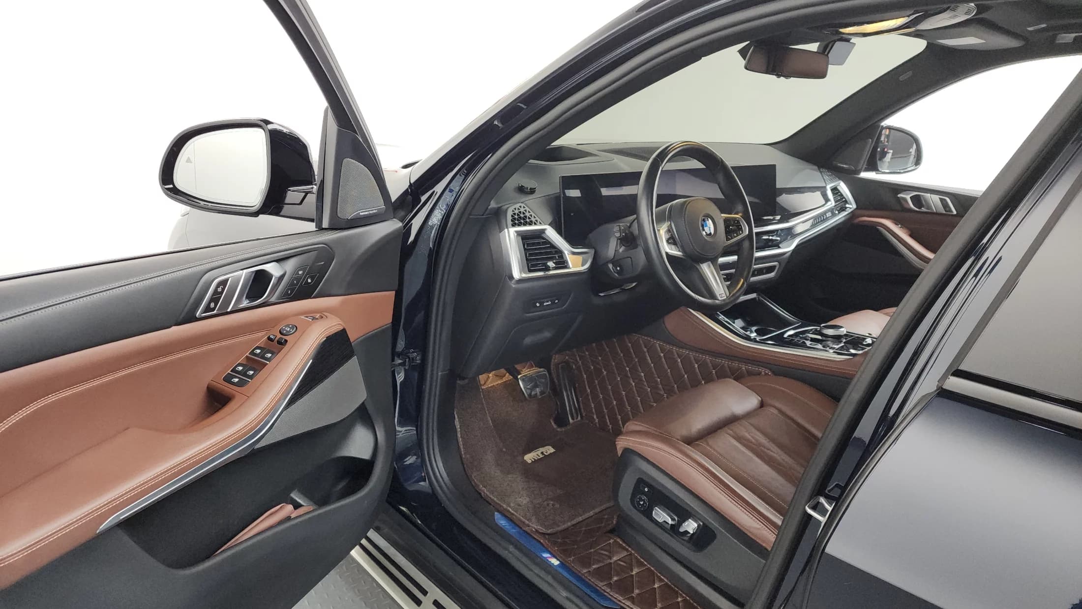 BMW X5 xDrive 40i M Sport, 2024 г. 55633 км. — фото 10