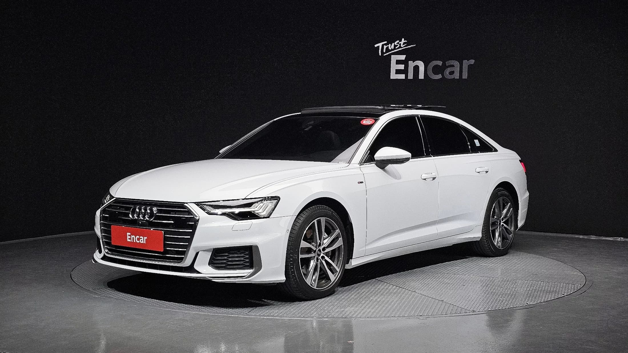 Audi A6 45 TFSI Quattro Premium, 2023 г. 37940 км.