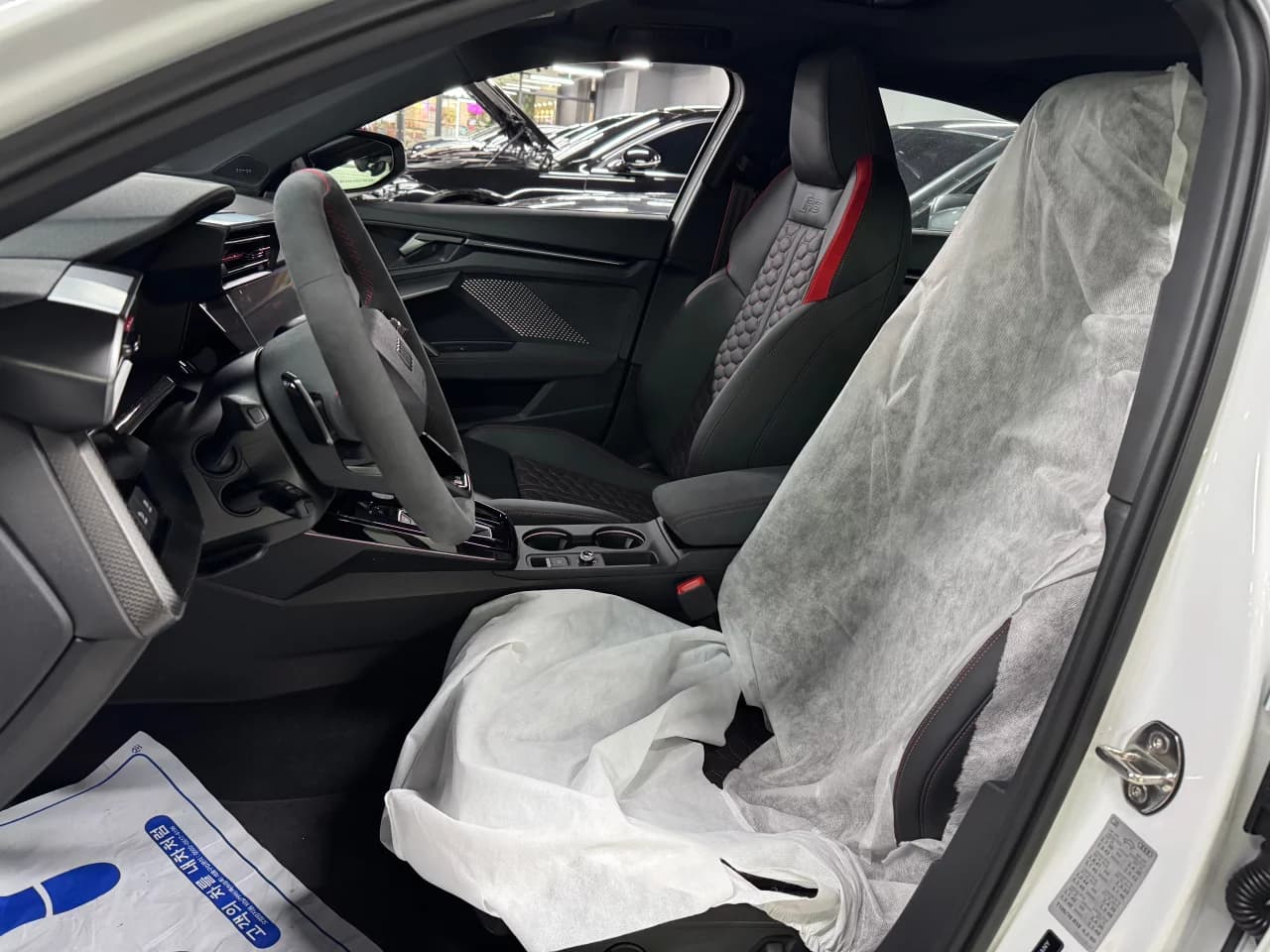 Audi RS3 2.5 TFSI Quattro Carbon Edition, 2025 г. — фото 8