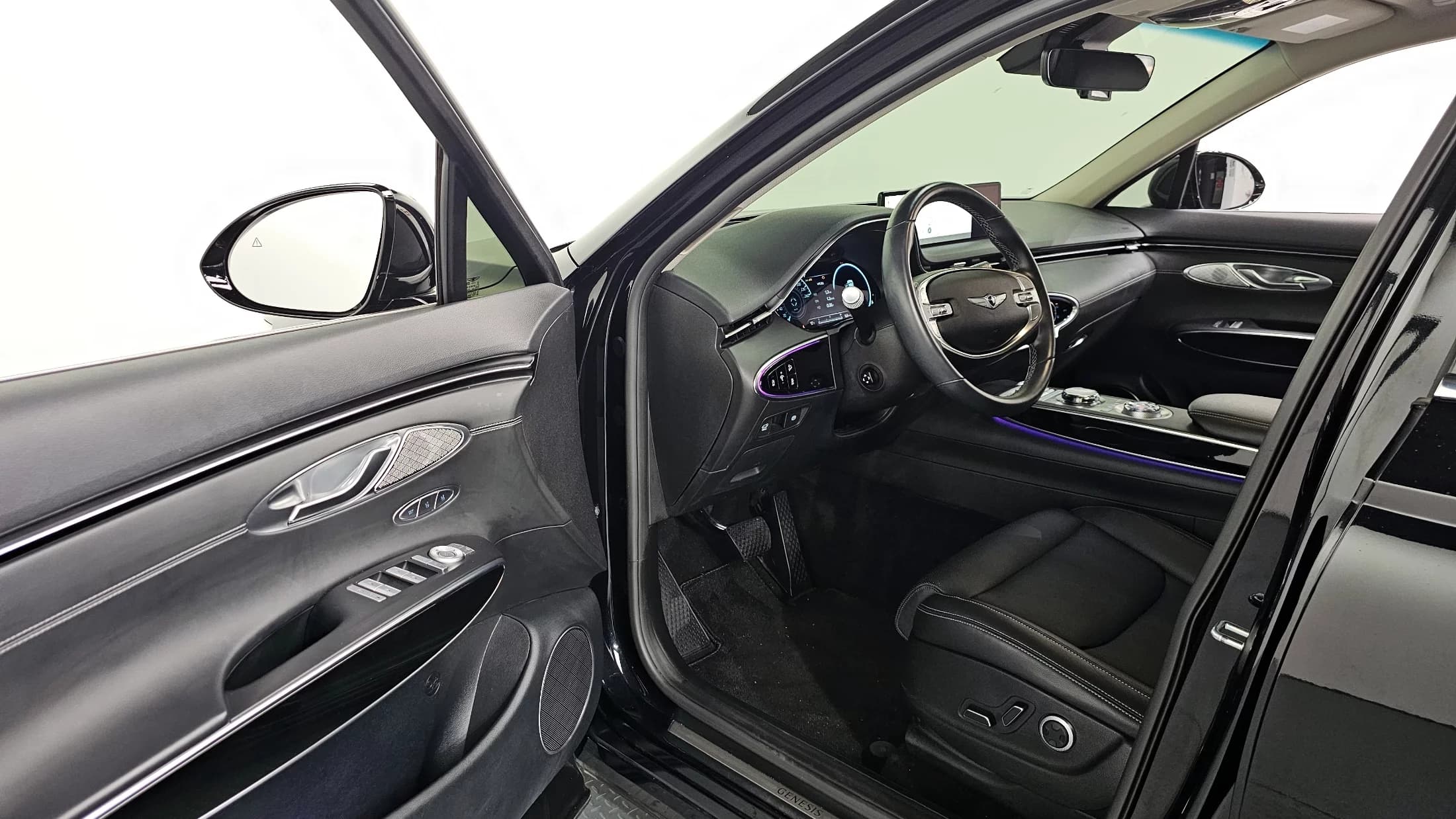 Genesis GV70 2.5T Gasoline AWD, 2021 г. 41605 км. — фото 11