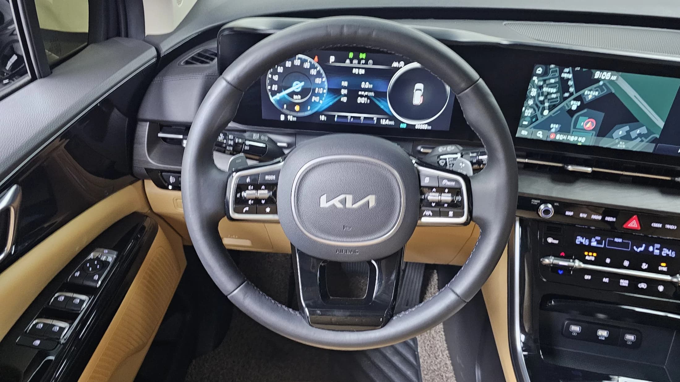 Kia Carnival 7-Seater Noblesse, 2021 г. 65494 км. — фото 13