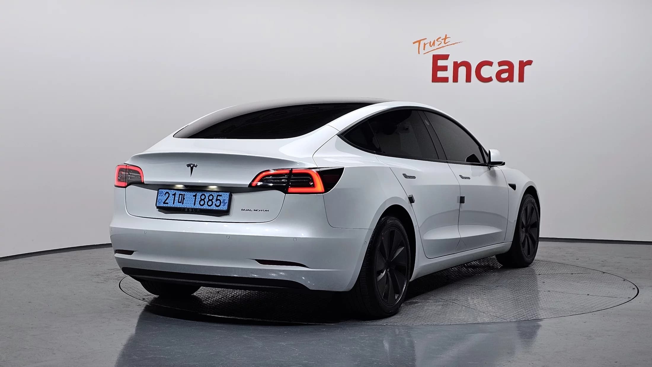 Tesla MODEL 3 Long Range, электромобиль, 2021 г. 116502 км. — фото 2