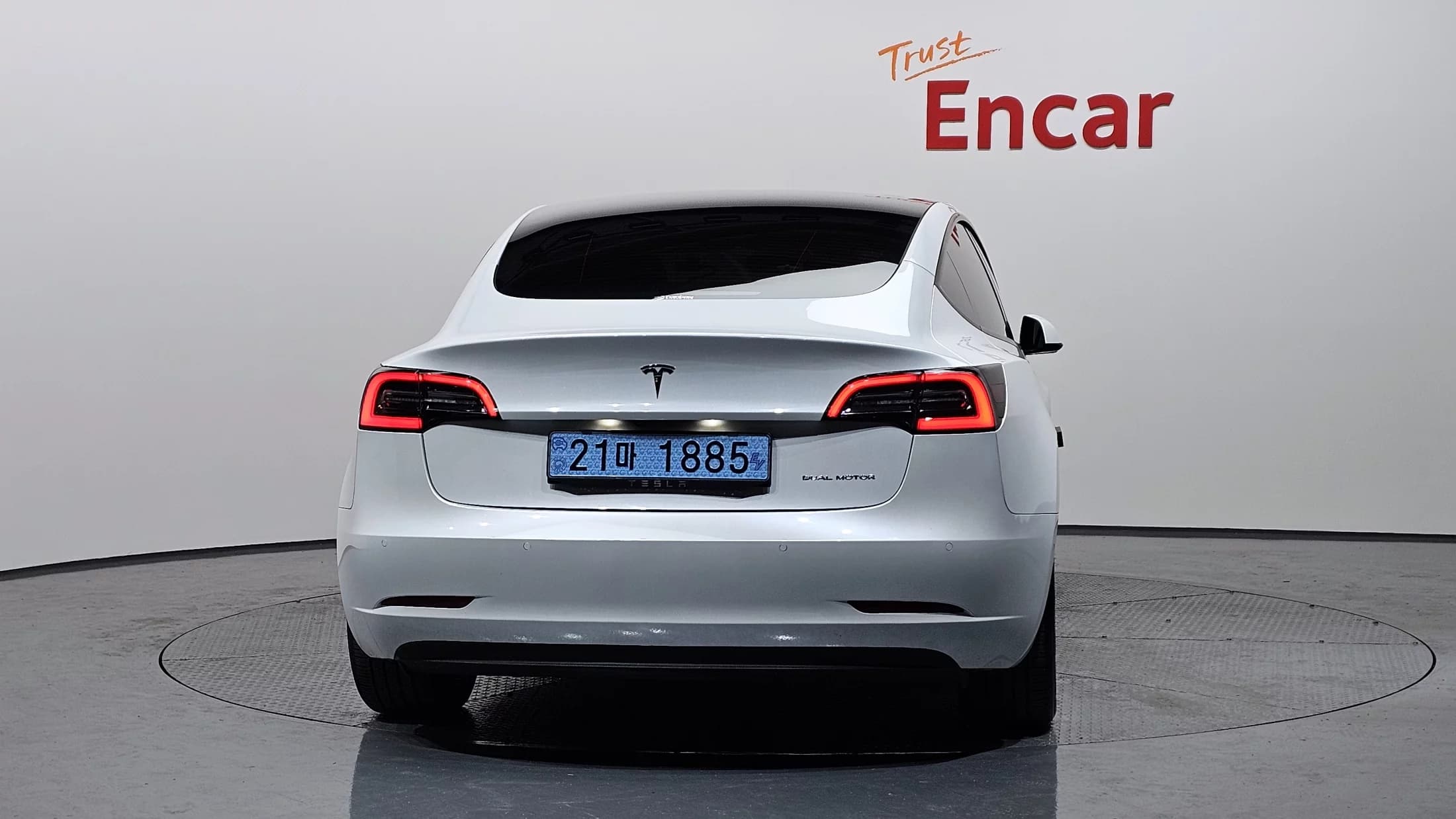 Tesla MODEL 3 Long Range, электромобиль, 2021 г. 116502 км. — фото 4