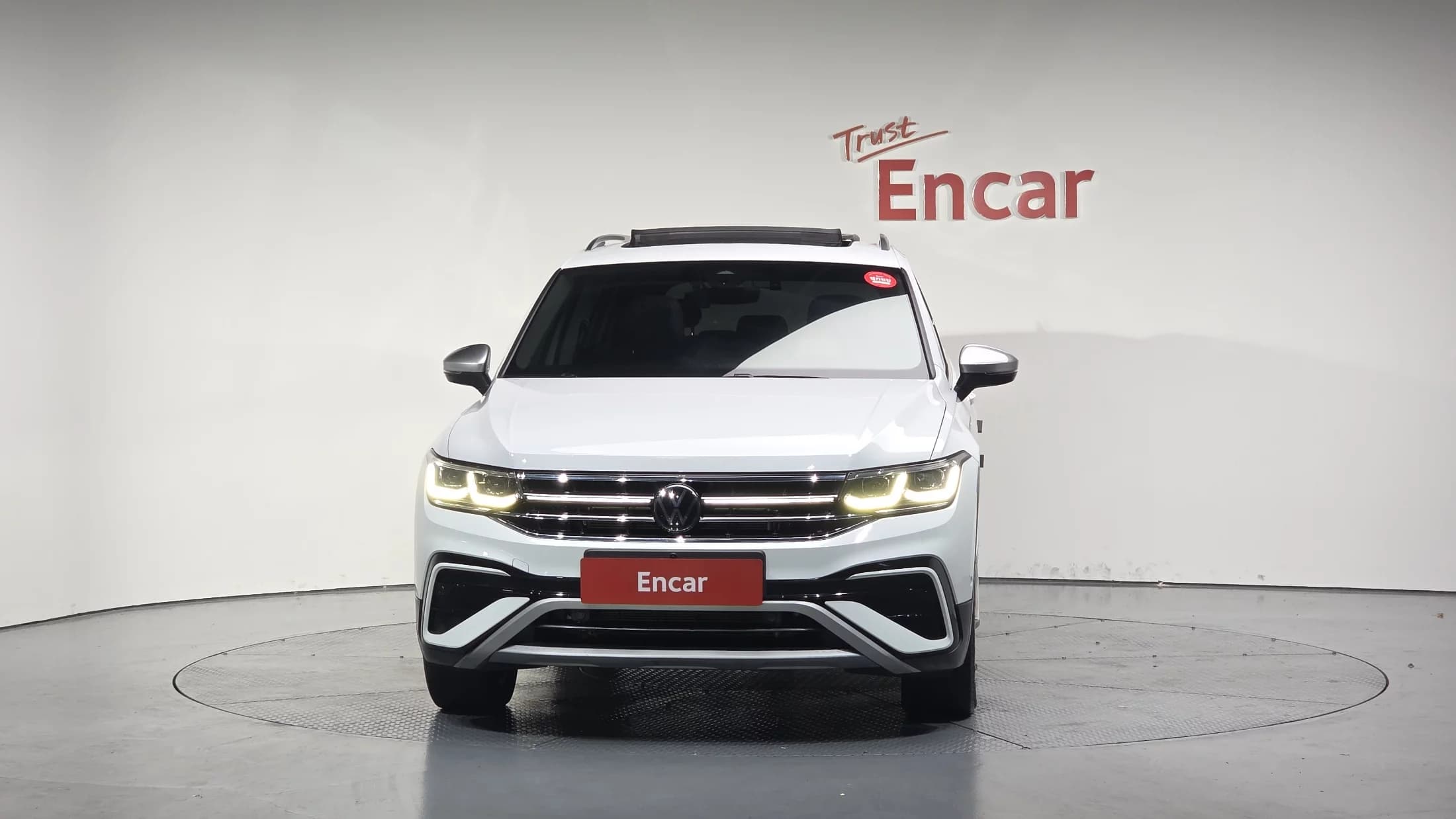 Volkswagen TIGUAN 2.0 TSI Prestige, 2022 г. 54090 км. — фото 2