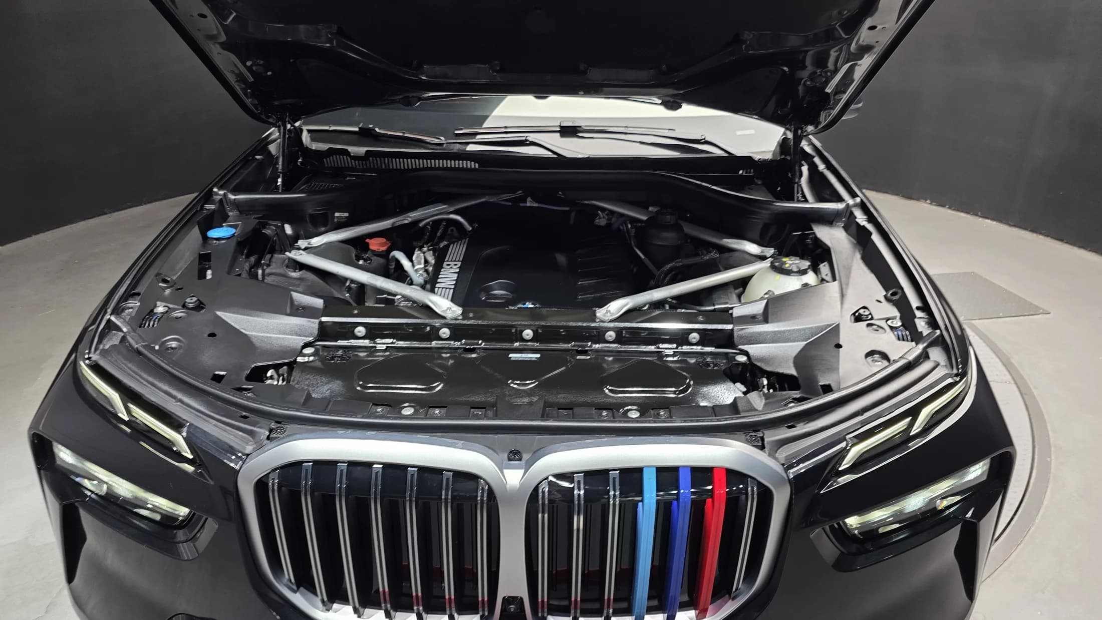 BMW X7 xDrive 40d M Sport 6STR, 2024 г. 19663 км. — фото 6