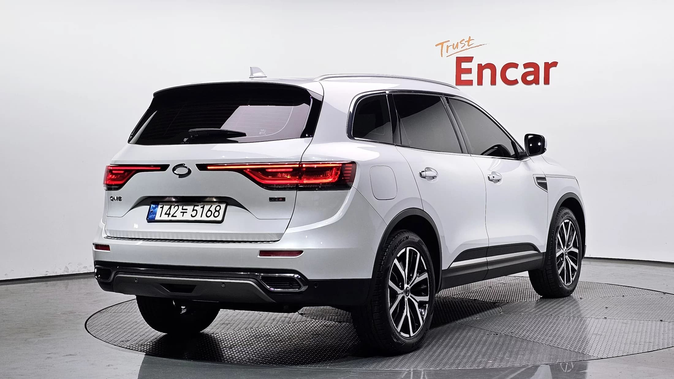Renault Samsung QM6 2.0 GDe RE Signature 2WD, 2021 г. 85917 км. — фото 3