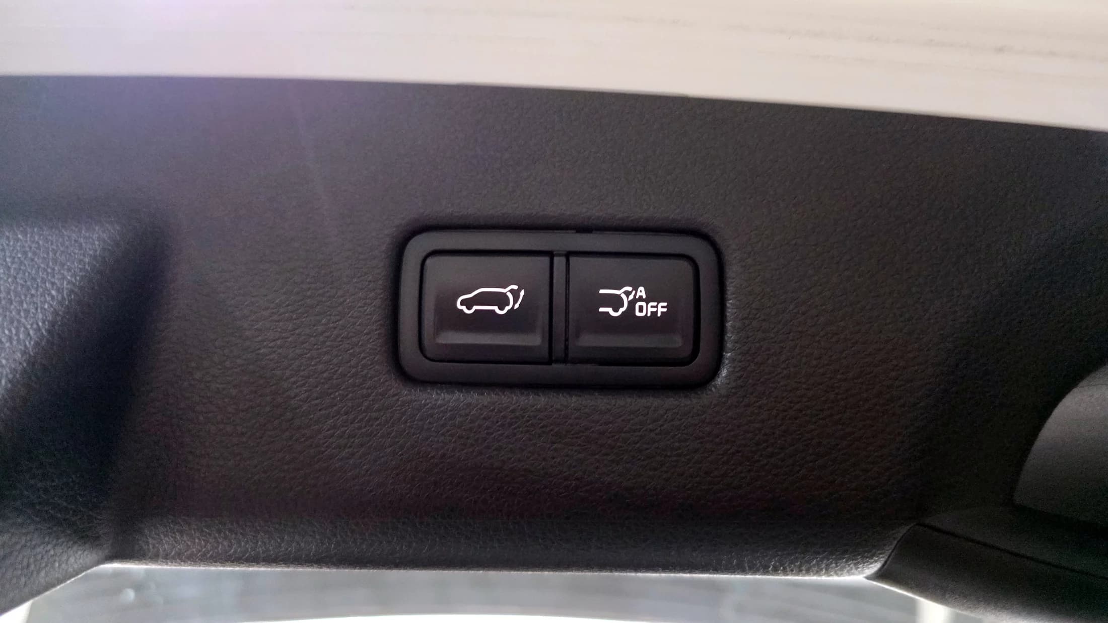 Kia Carnival Gasoline 7-Seater Signature, 2022 г. 42040 км. — фото 20