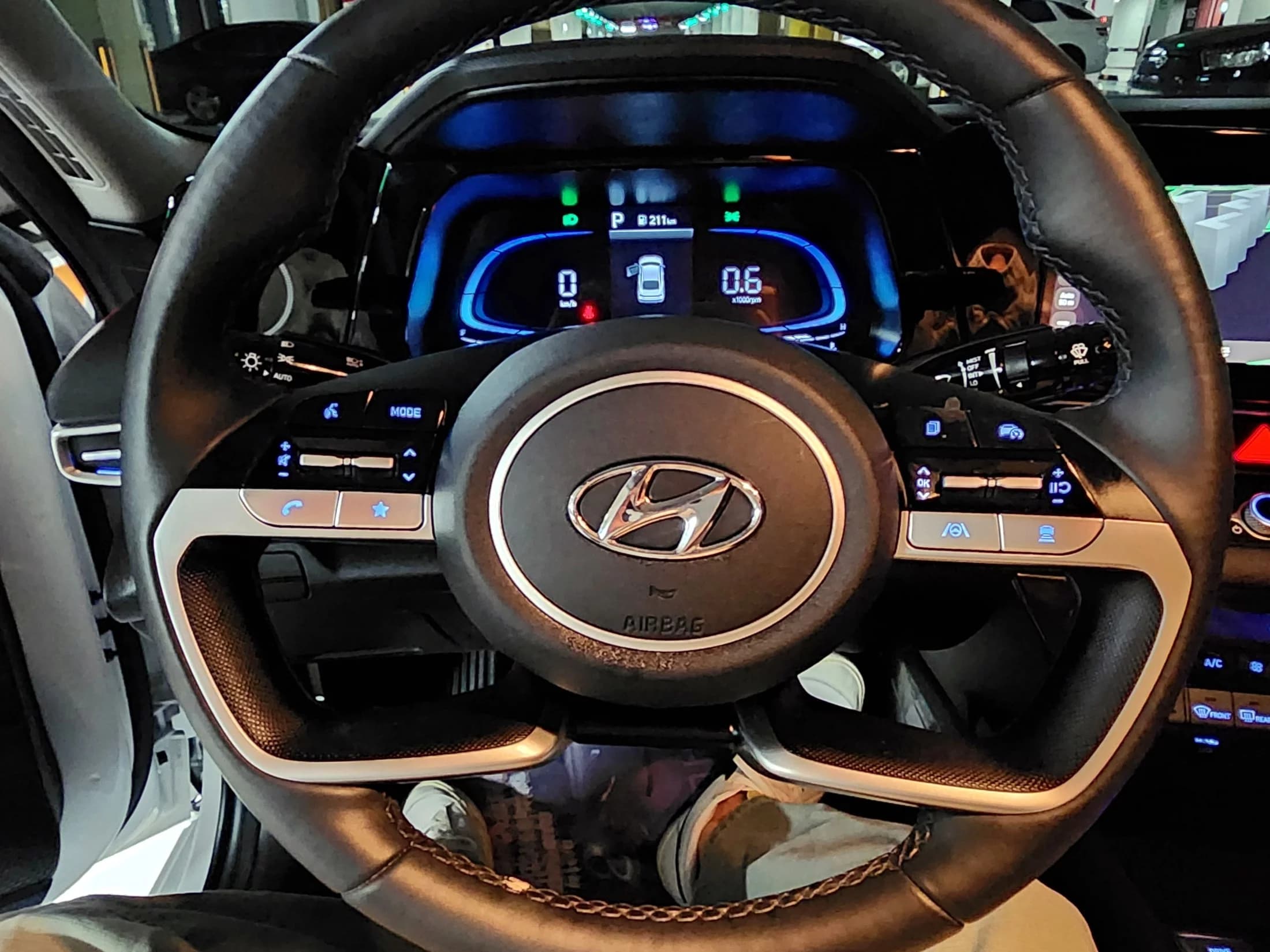 Hyundai AVANTE (Хендай Элантра) 1.6 Modern, 2024 г. 13052 км. — фото 13
