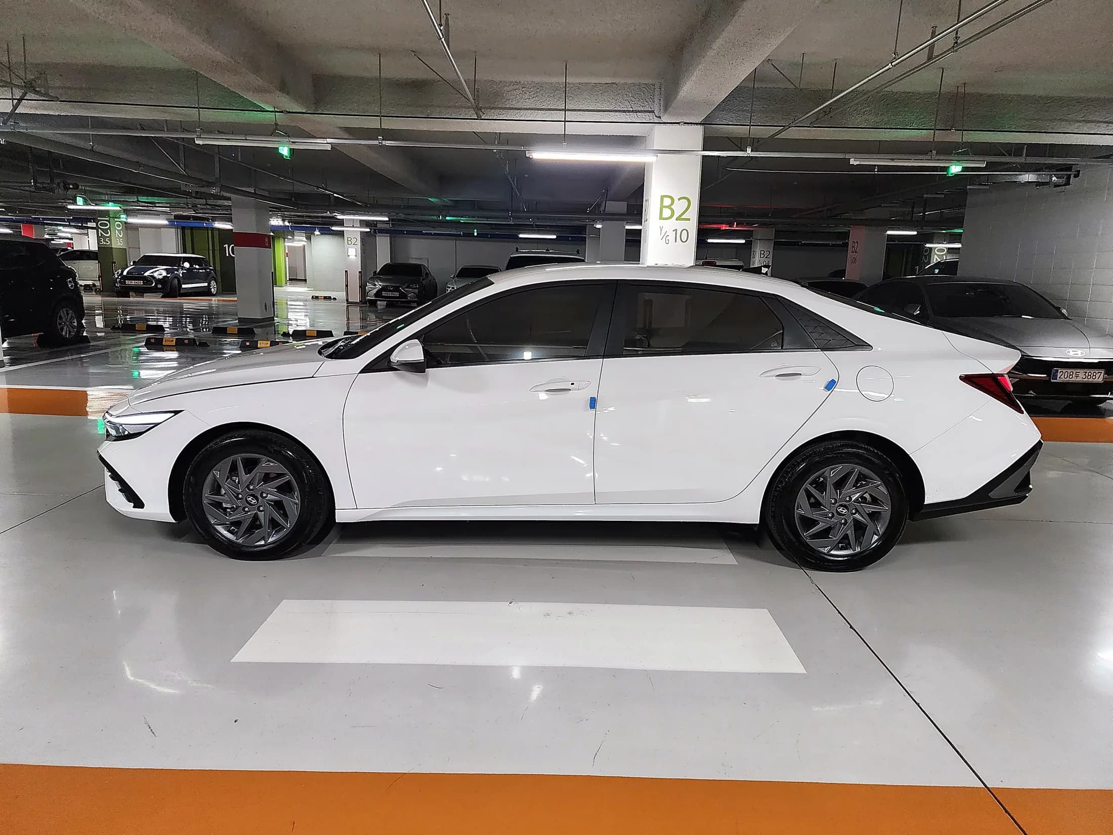 Hyundai AVANTE (Хендай Элантра) 1.6 Modern, 2024 г. 13052 км. — фото 4
