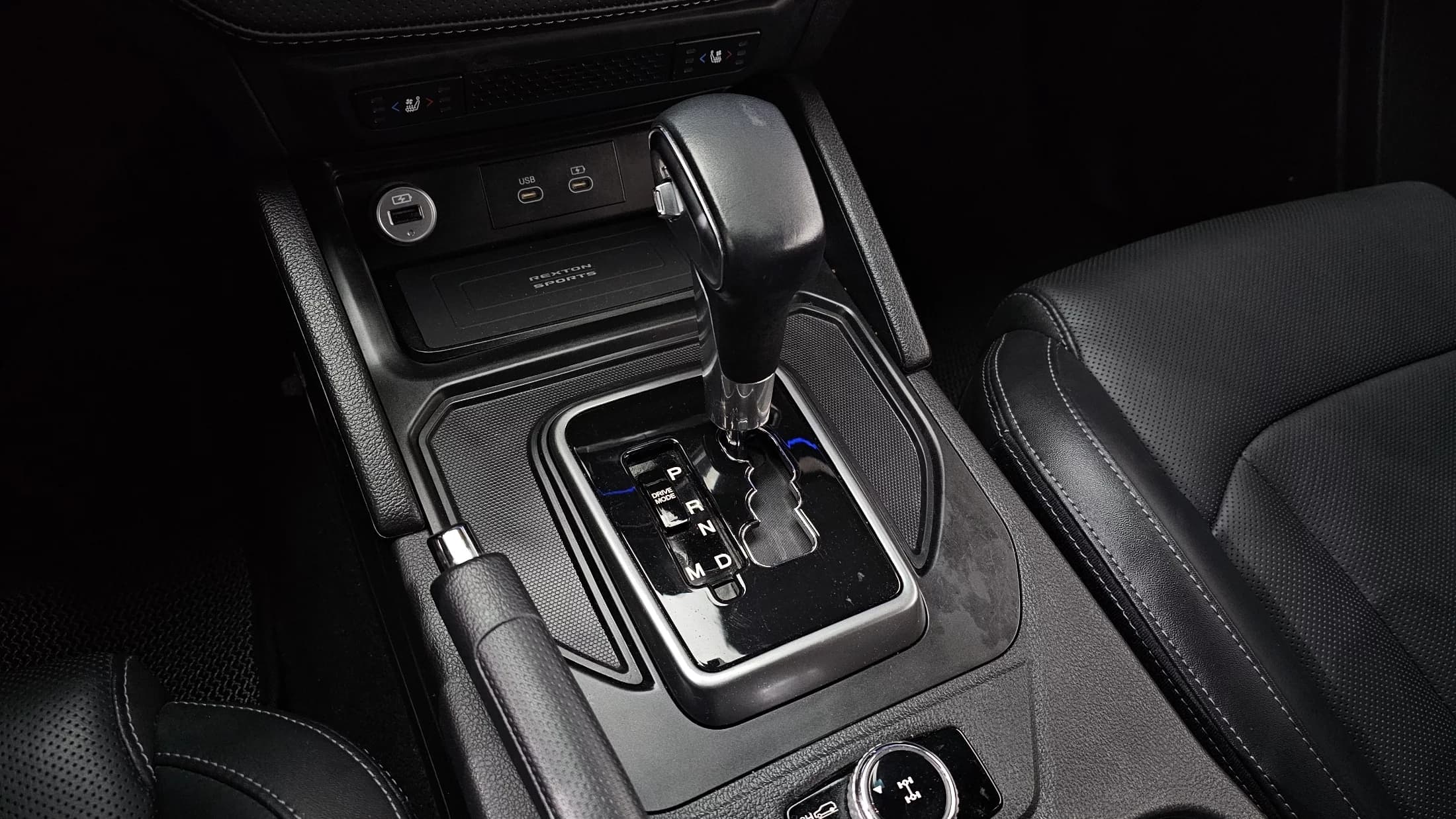 SsangYong Rexton Diesel 2.2 4WD Culman Noblesse, 2023 г. 11678 км. — фото 9