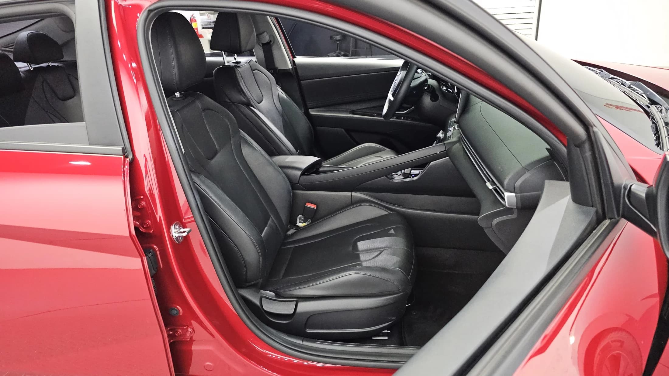 Hyundai AVANTE (Хендай Элантра) 1.6 Modern, 2022 г. 98151 км. — фото 13