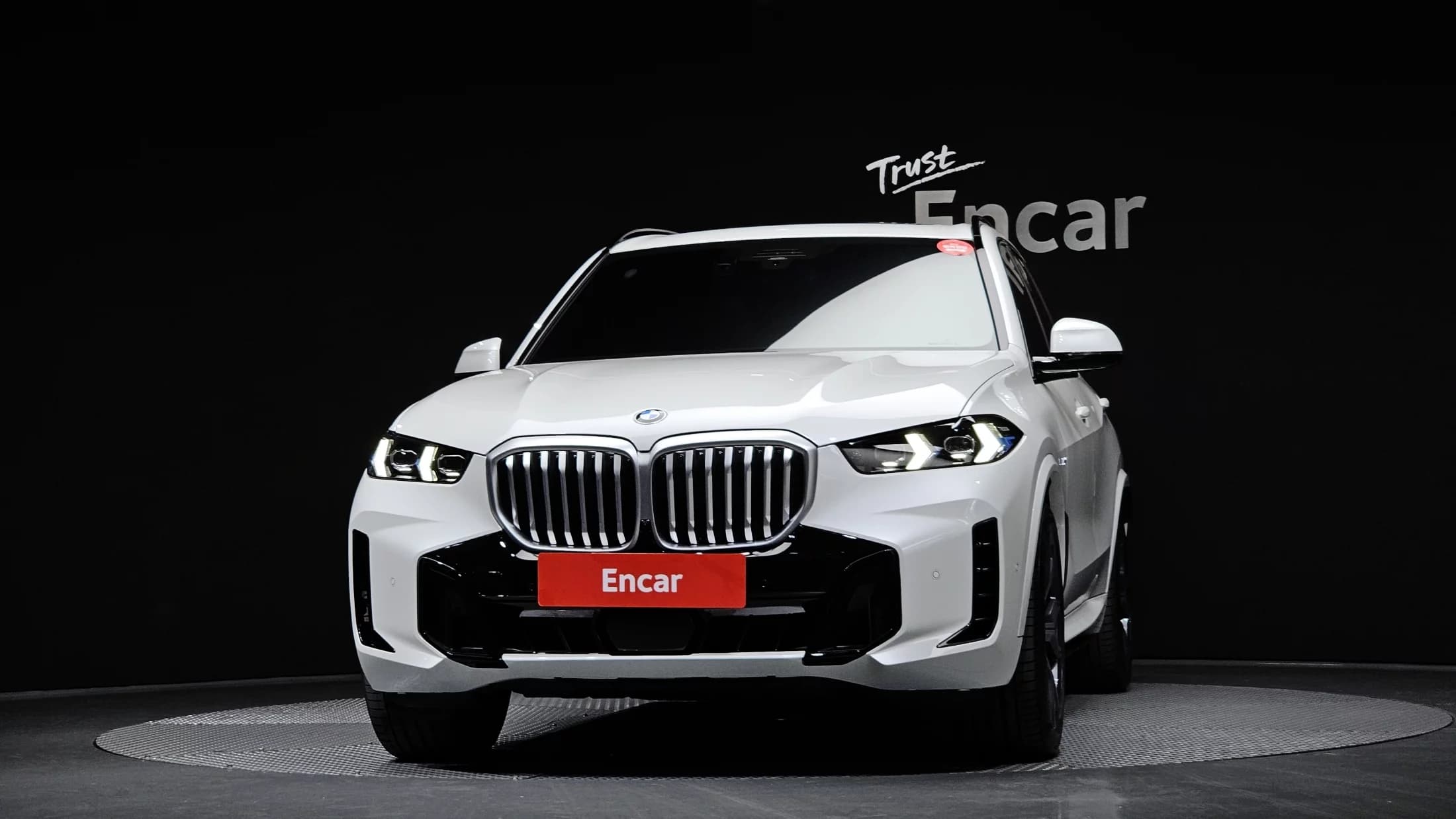BMW X5 xDrive 40i M Sport, 2025 г. 16198 км. — фото 3