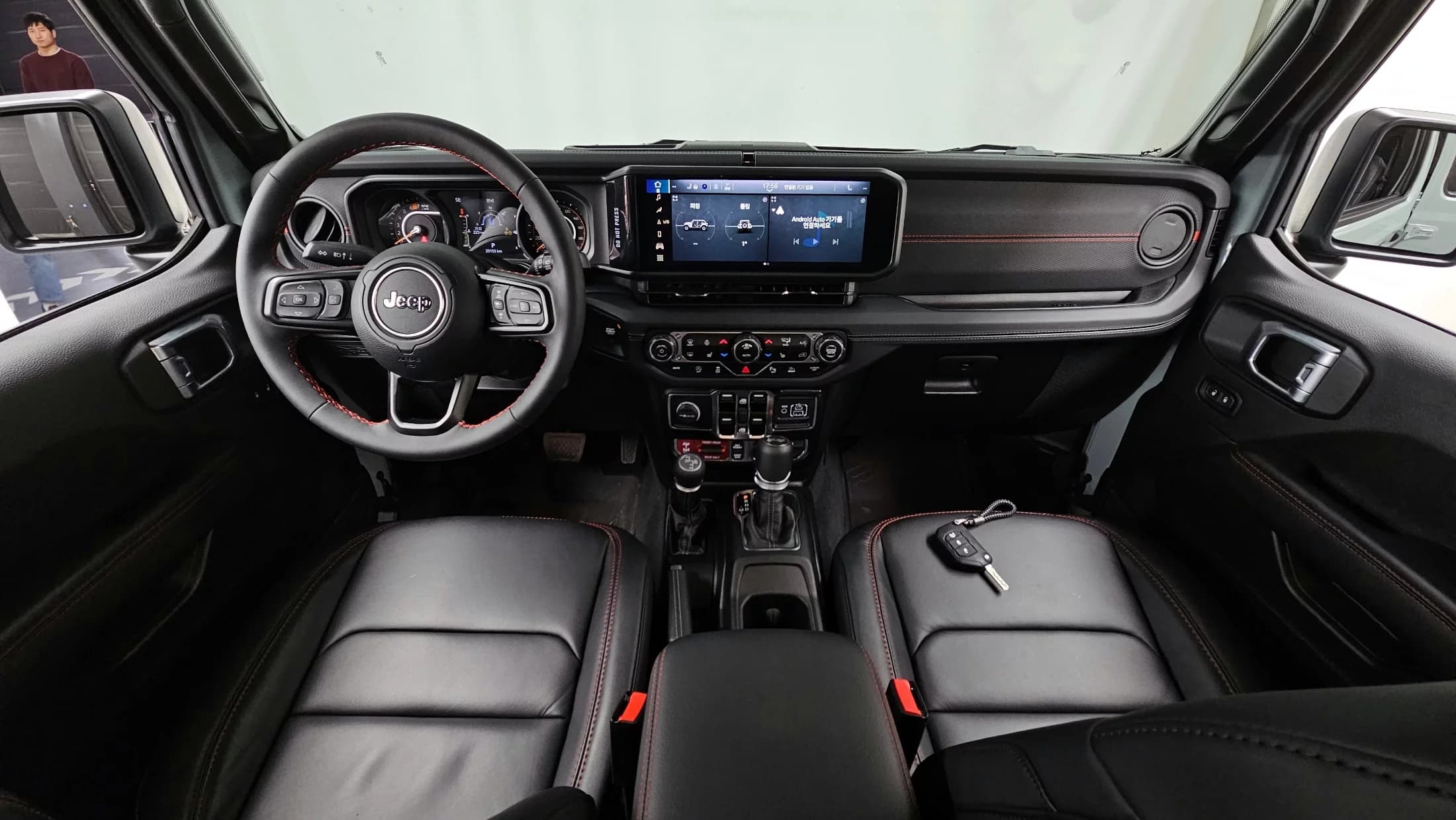 Jeep WRANGLER 2.0 Rubicon Power Top 4Door, 2024 г. 25252 км. — фото 7