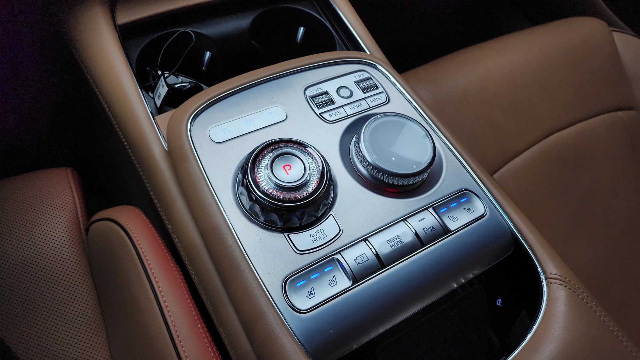 Genesis G90 Gasoline 3.5 Turbo AWD, 2022 г. 53121 км. — фото 9