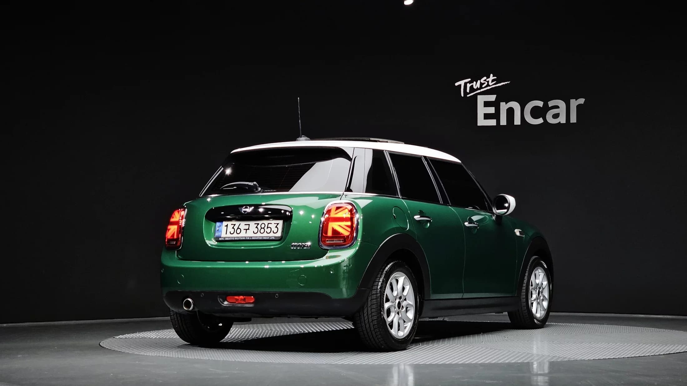 MINI Cooper 5Door HIGH 3rd, 2021 г. 34933 км. — фото 2