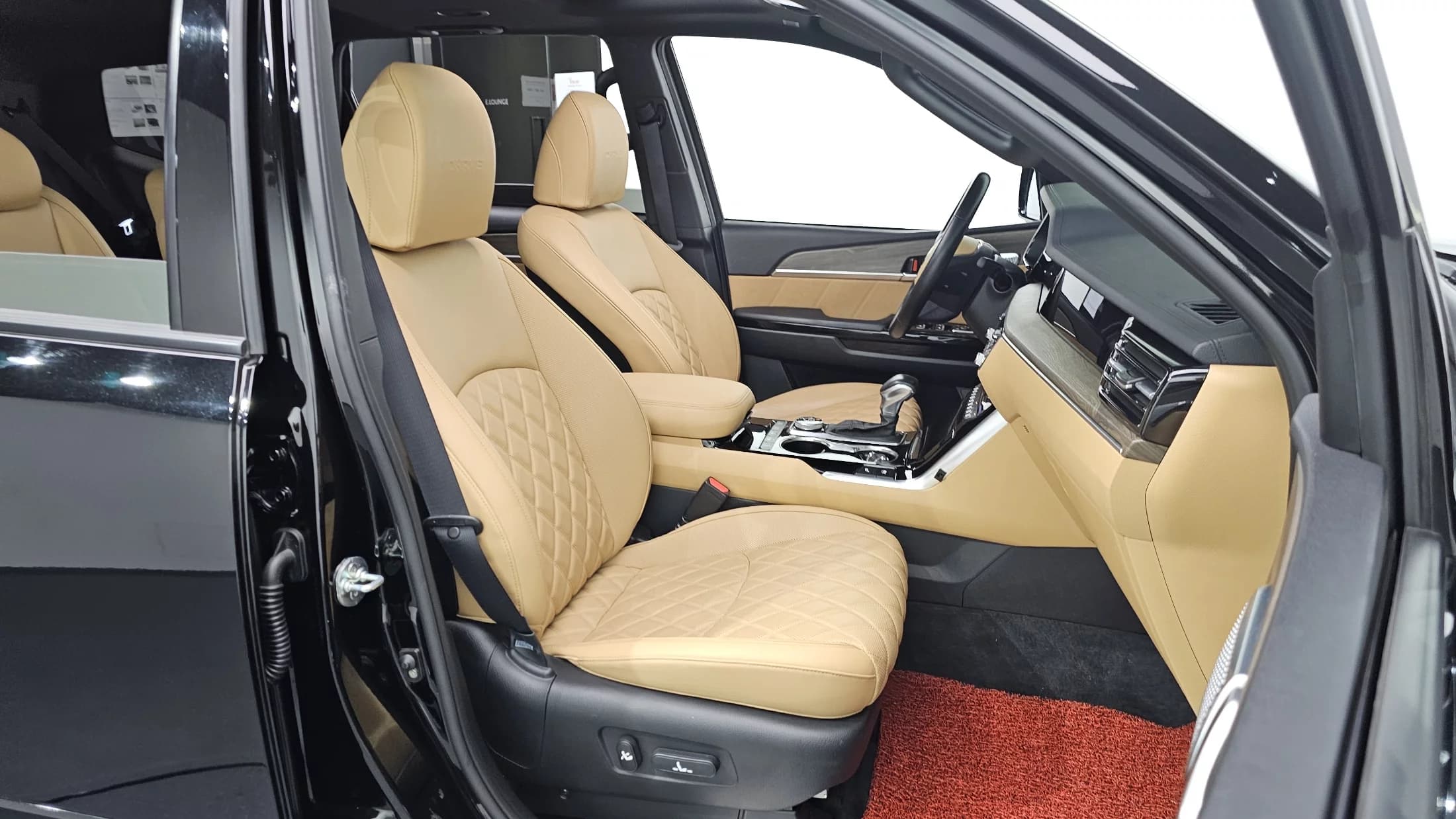 Kia Mohave Diesel 3.0 4WD 6-Seater Masters, 2021 г. 52558 км. — фото 10
