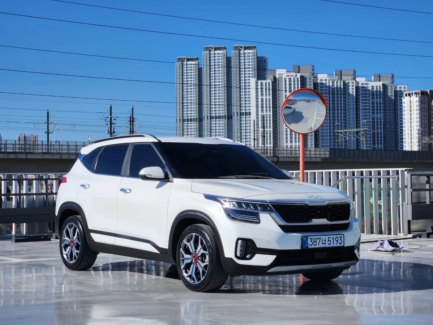 Kia Seltos Gasoline 1.6 Turbo 2WD Signature, 2022 г. 44609 км. — фото 2