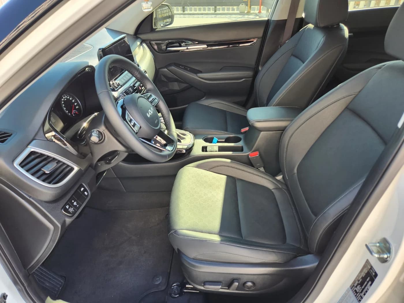 Kia Seltos Gasoline 1.6 Turbo 2WD Signature, 2022 г. 44609 км. — фото 12