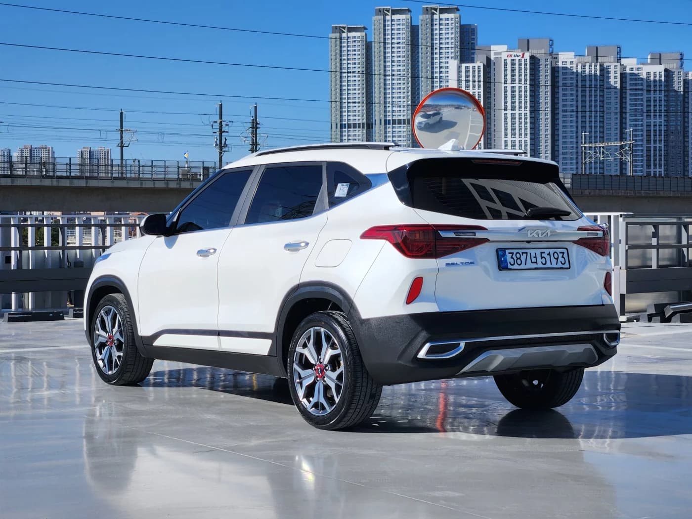 Kia Seltos Gasoline 1.6 Turbo 2WD Signature, 2022 г. 44609 км. — фото 4