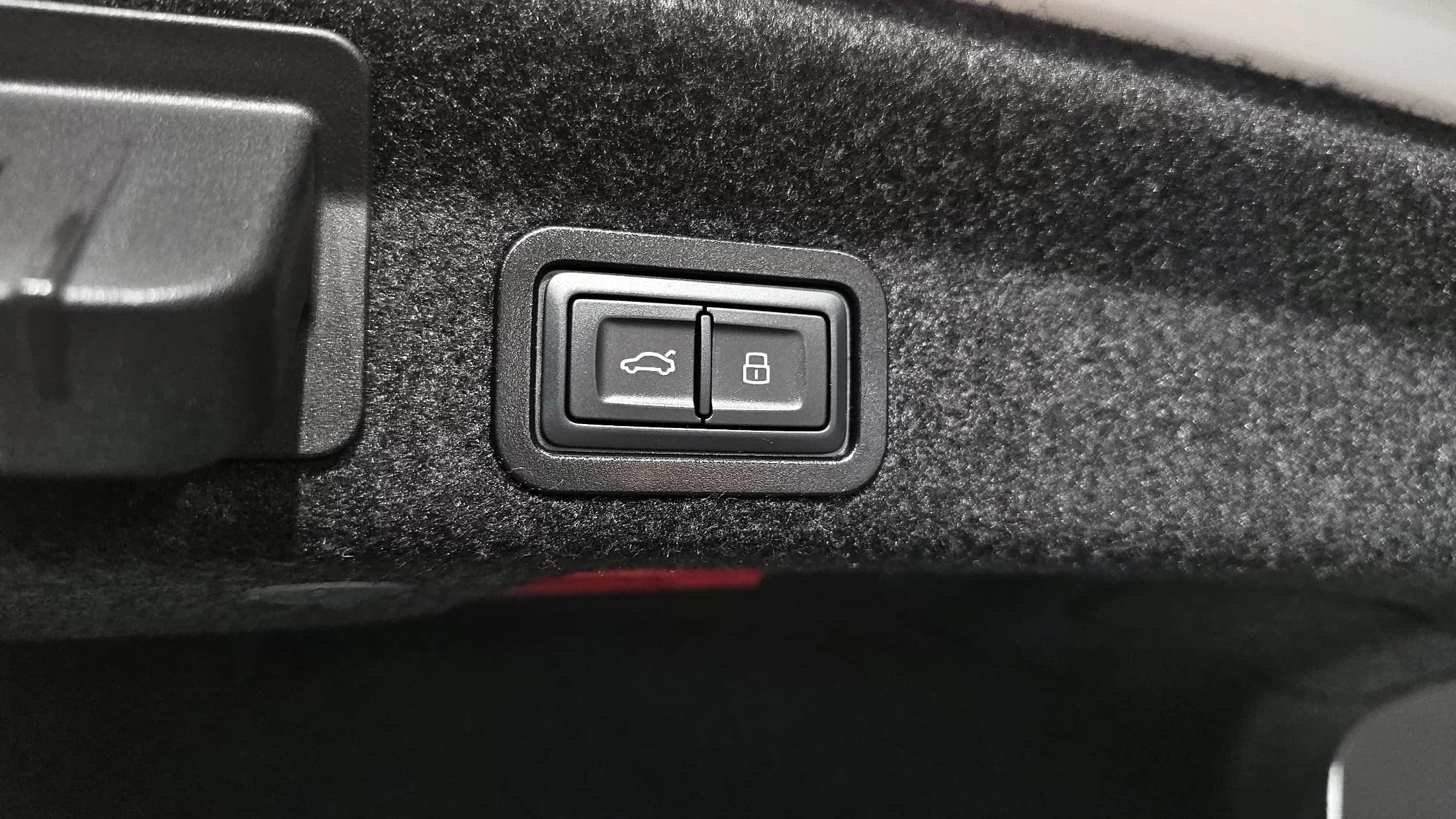 Audi A6 40 TDI Quattro Premium C7, 2021 г. 58118 км. — фото 20