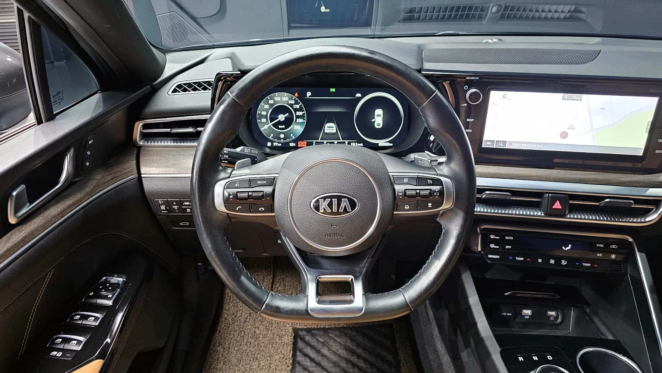 Kia K5 (Киа Оптима) 1.6 Turbo Signature, 2021 г. 65666 км. — фото 13
