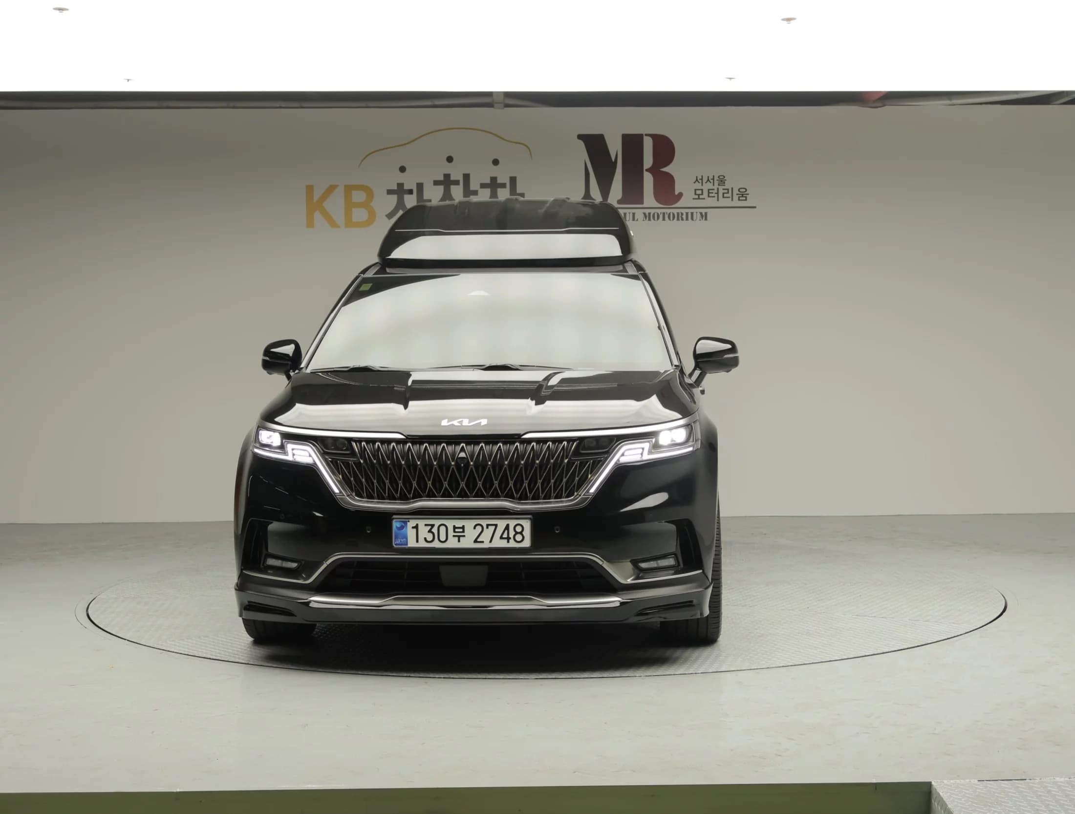 Kia Carnival Gasoline 9-seater Limousine(Special vehicle), 2023 г. 45472 км.