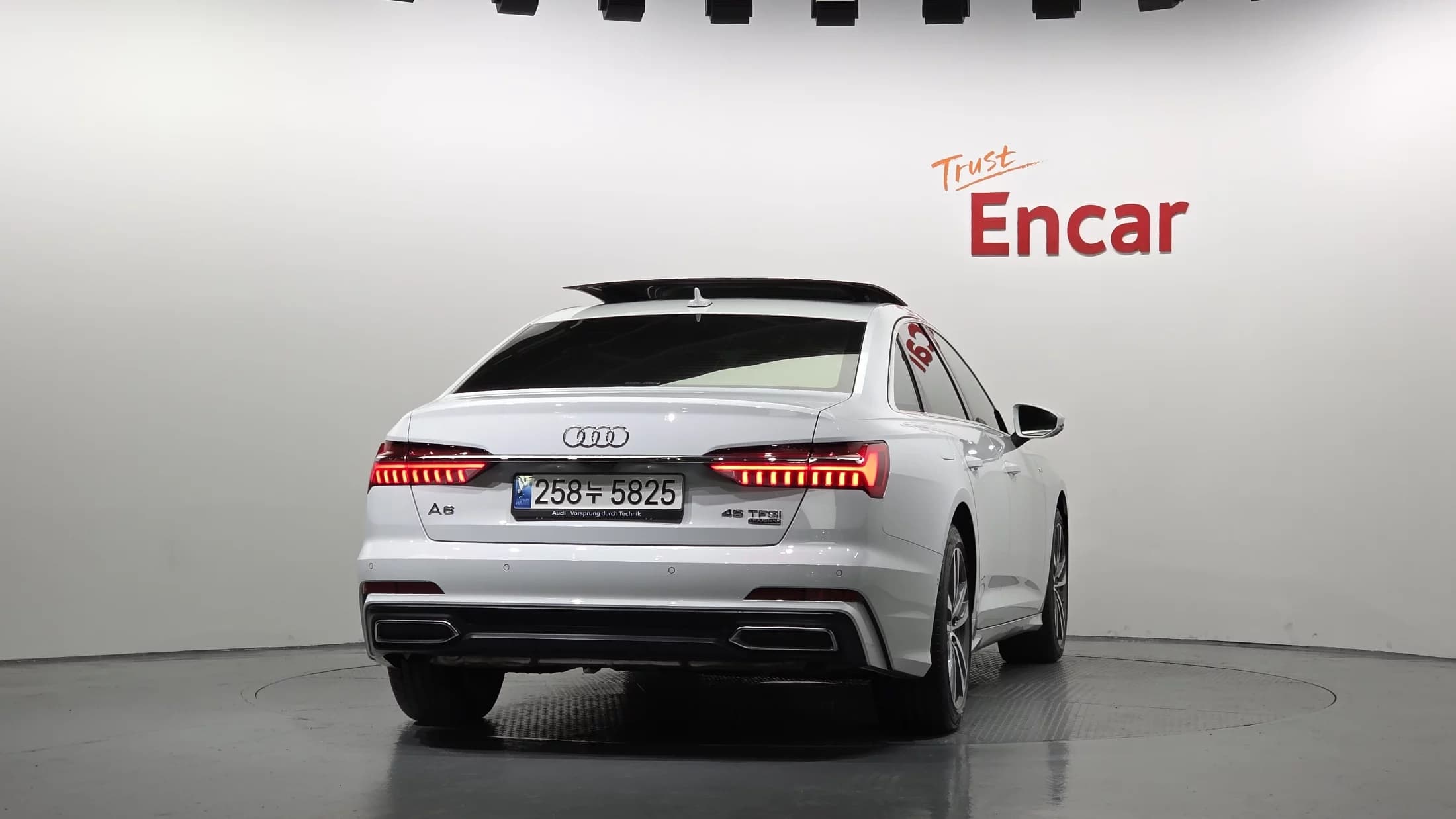 Audi A6 45 TFSI Quattro Premium, 2022 г. 18859 км. — фото 4