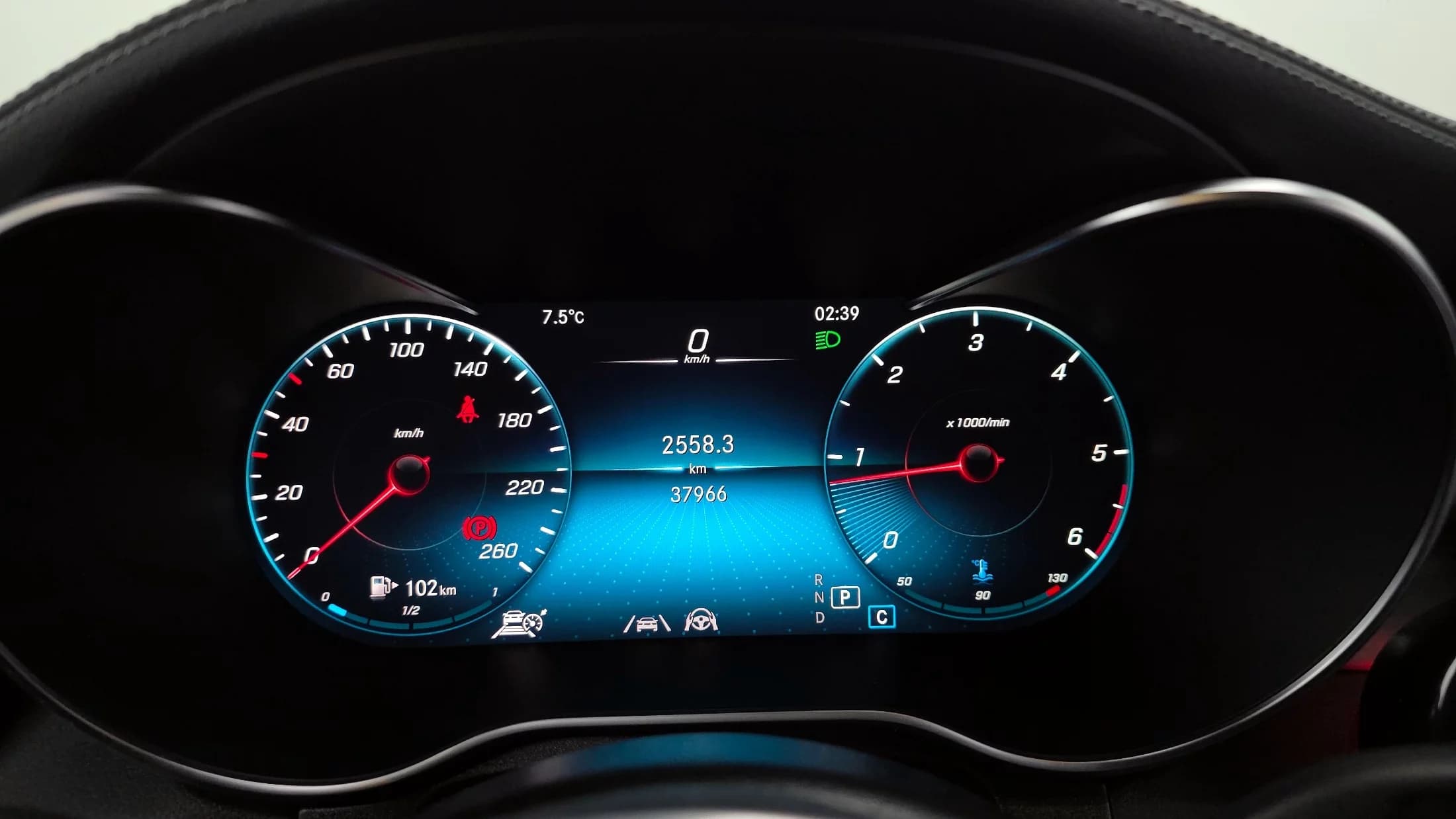 Mercedes-Benz GLC-Class GLC220 d 4MATIC, 2022 г. 38059 км. — фото 8