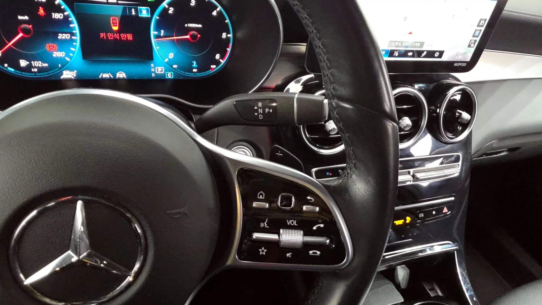 Mercedes-Benz GLC-Class GLC220 d 4MATIC, 2022 г. 38059 км. — фото 9