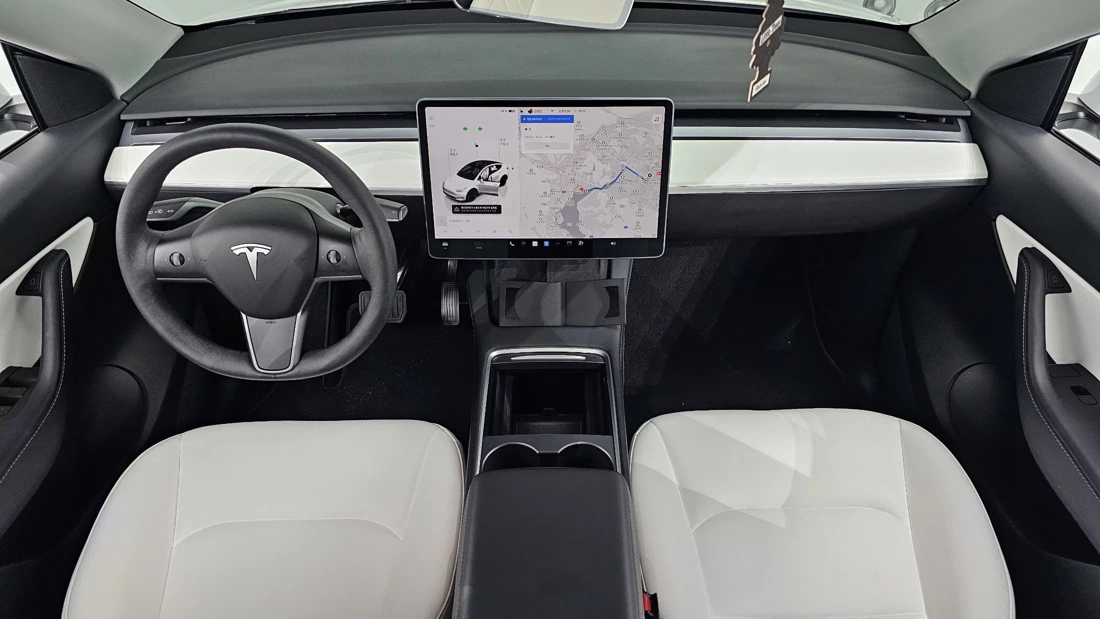 Tesla Model Y Long Range, электромобиль, 2022 г. 82506 км. — фото 7