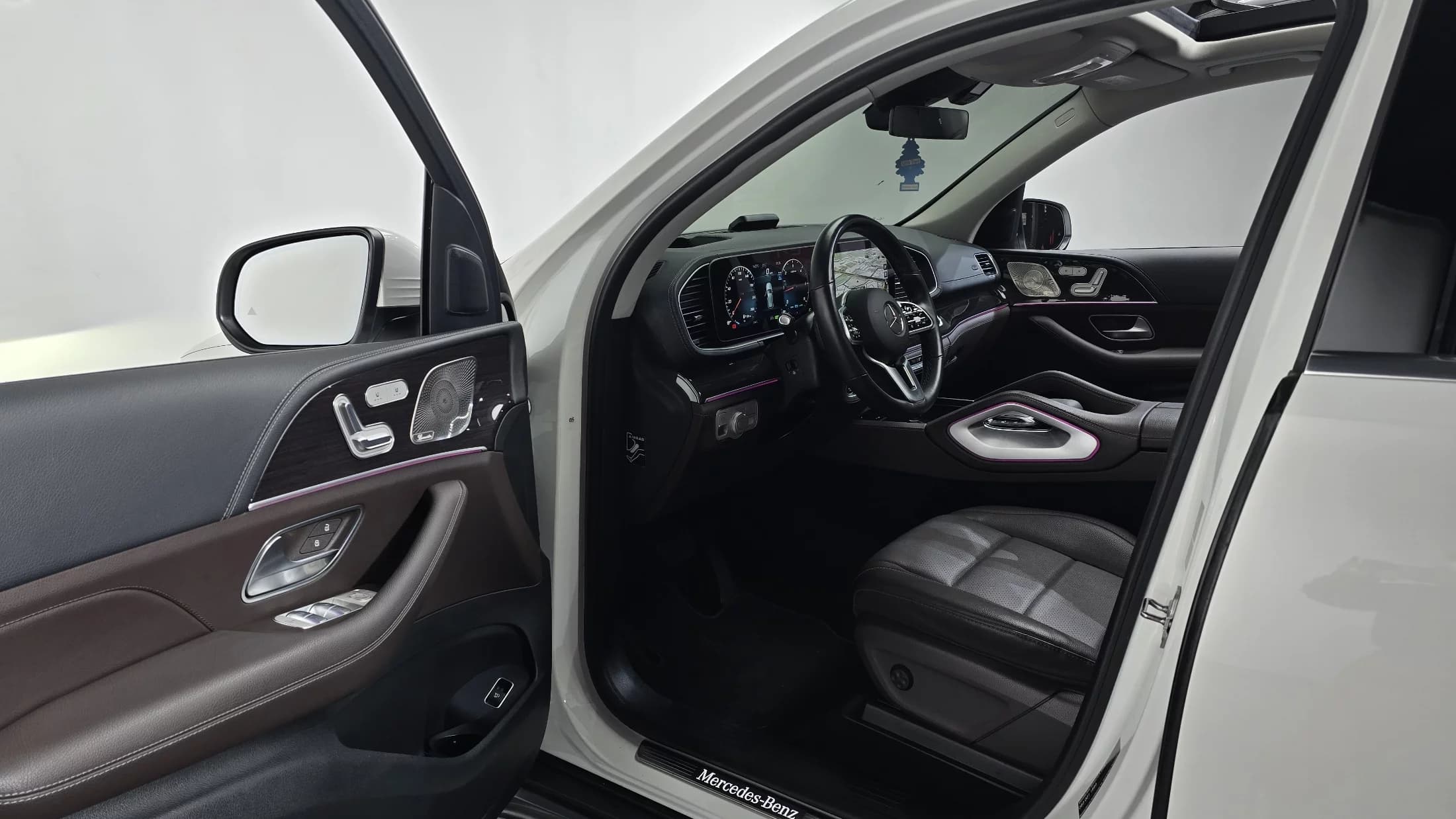 Mercedes-Benz GLE-Class GLE300d 4MATIC, 2022 г. 86818 км. — фото 10