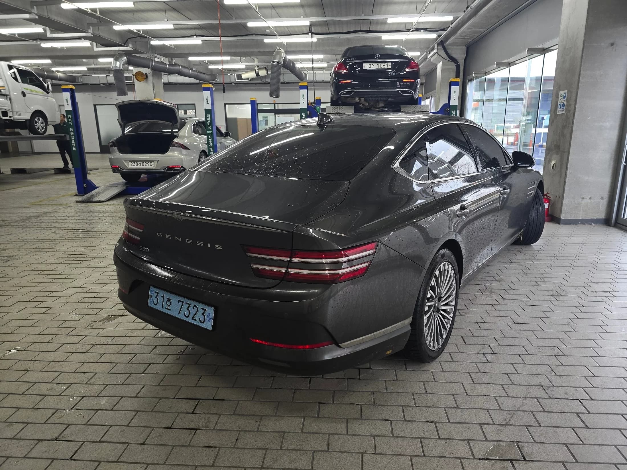 Genesis Electrified G80 e-AWD, электромобиль, 2022 г. 103564 км. — фото 2