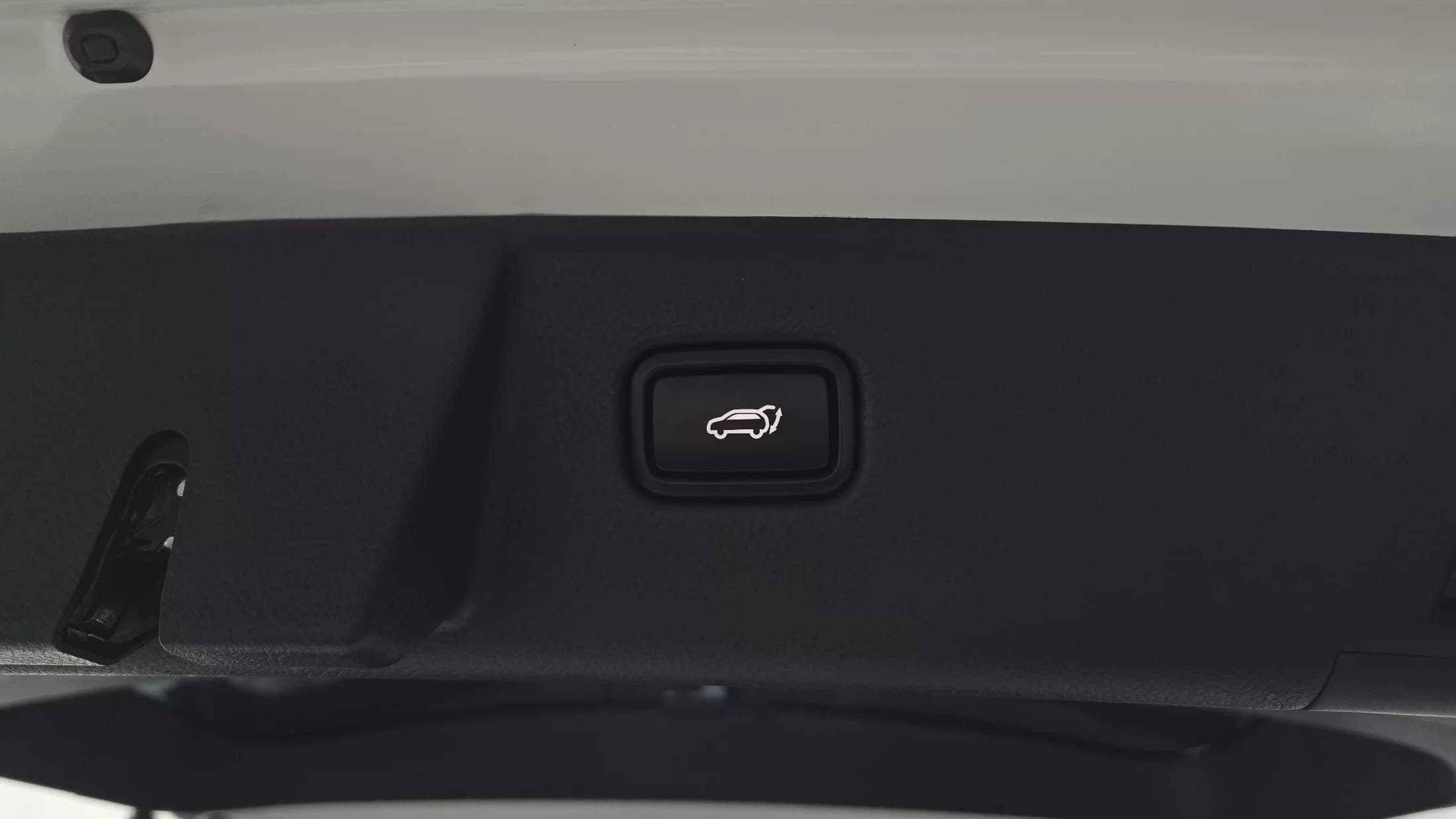 Kia Mohave Diesel 3.0 4WD 6-Seater Masters, 2022 г. 56559 км. — фото 20