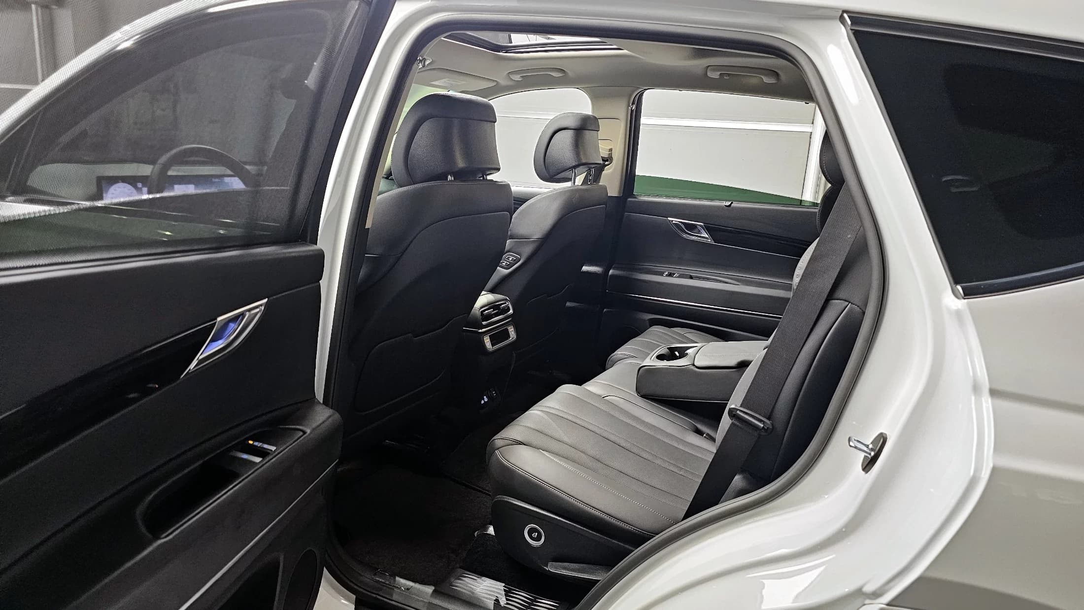 Genesis GV80 2.5T Gasoline AWD, 2025 г. 14673 км. — фото 11