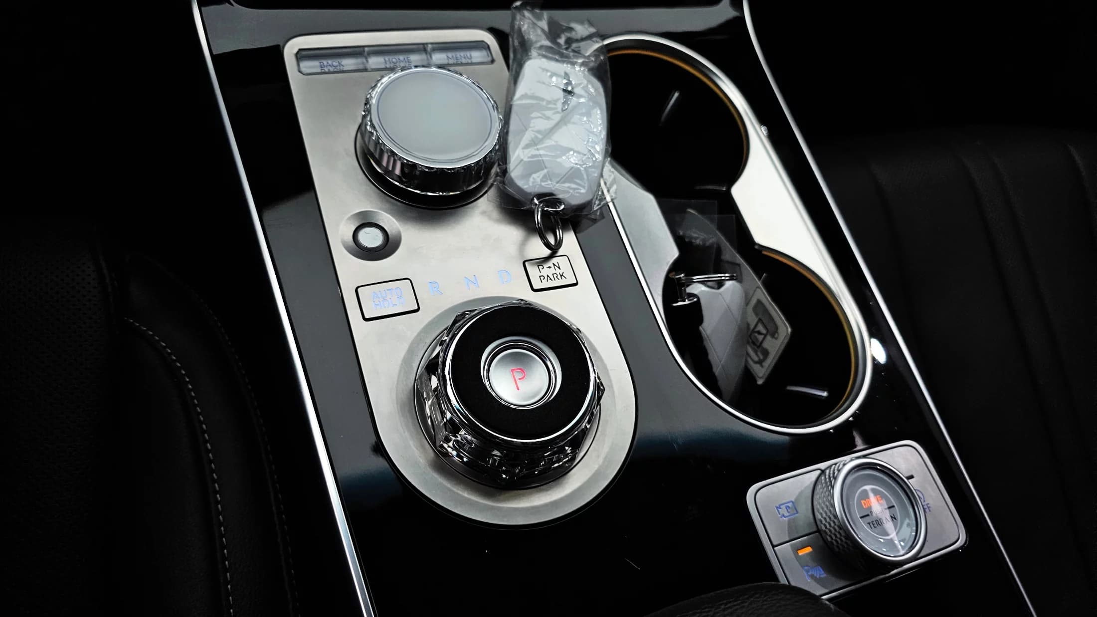 Genesis GV80 2.5T Gasoline AWD, 2025 г. 14673 км. — фото 9