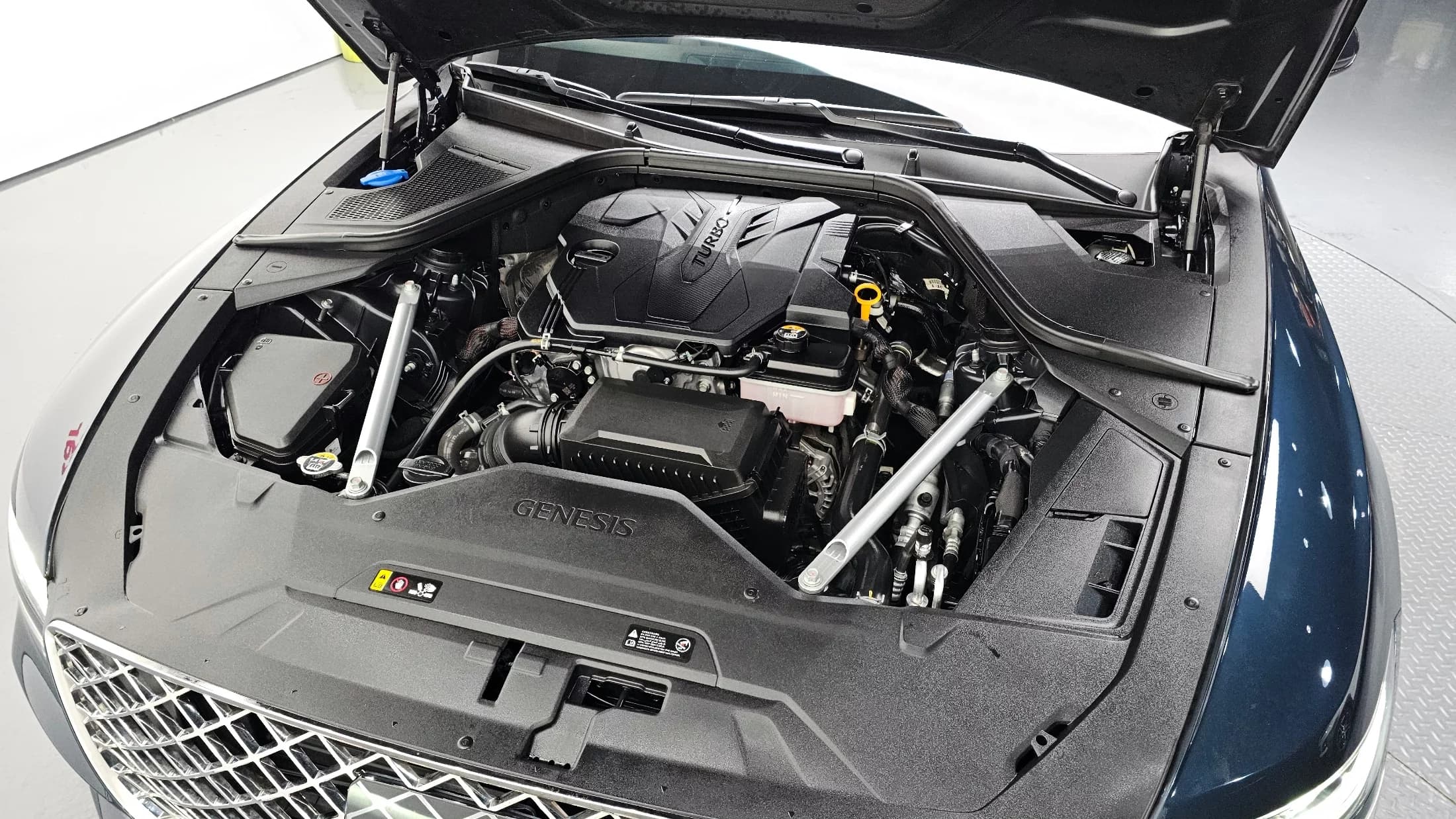 Genesis G80 Gasoline 2.5 Turbo AWD, 2022 г. 39226 км. — фото 6