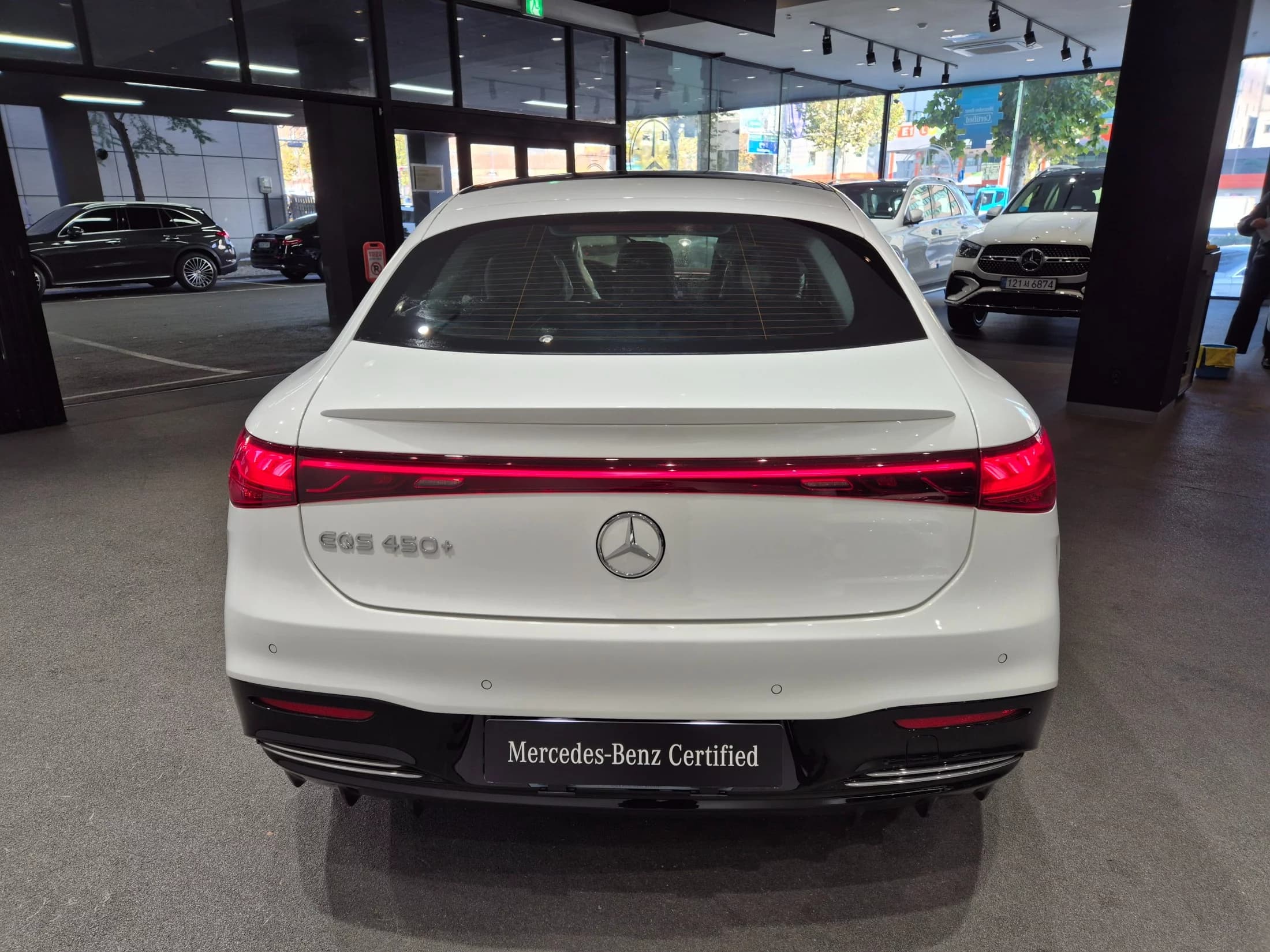 Mercedes-Benz EQS EQS450+, электромобиль, 2023 г. 2075 км. — фото 4