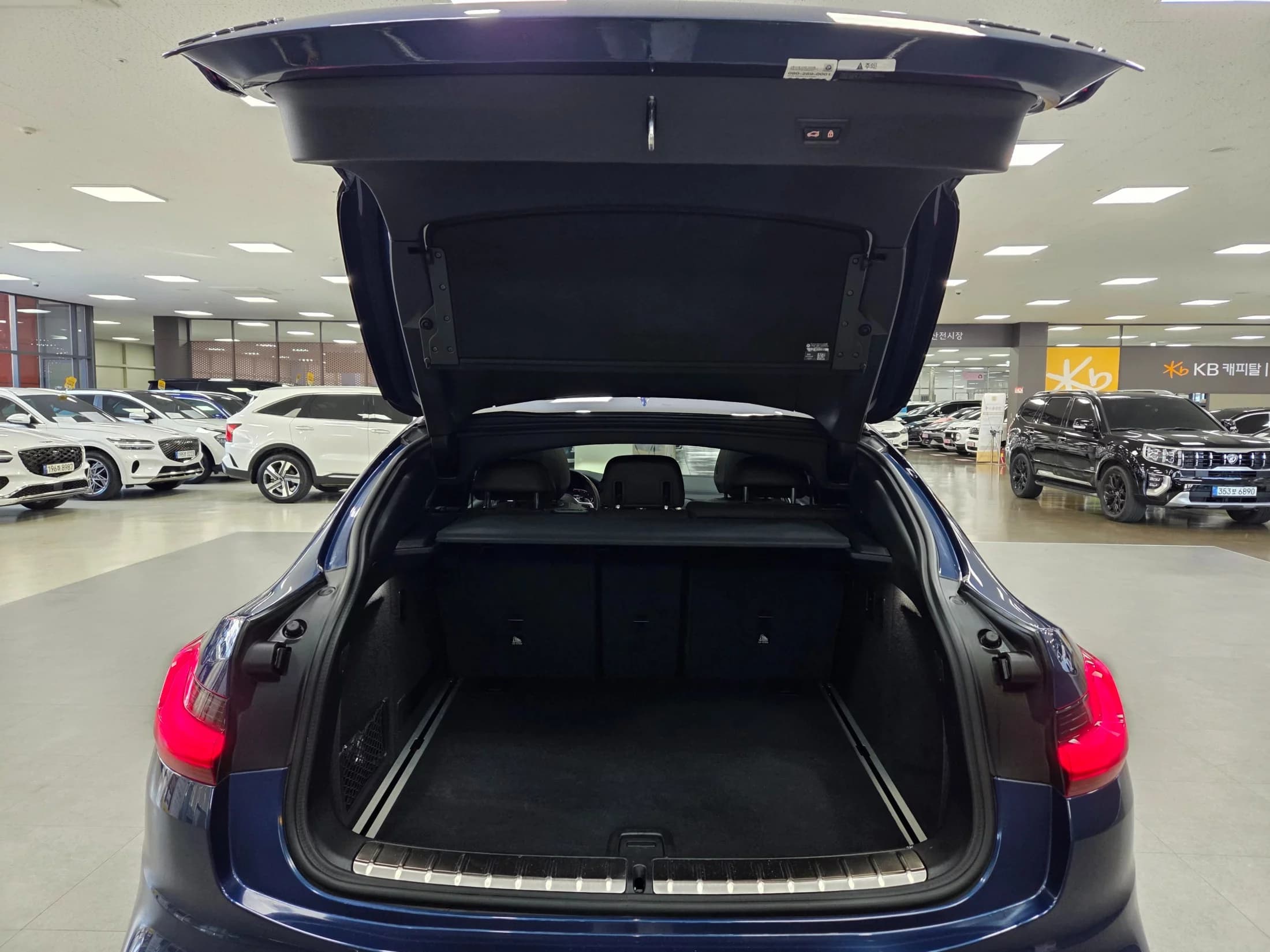 BMW X4 xDrive20i xLine, 2021 г. 64375 км. — фото 20