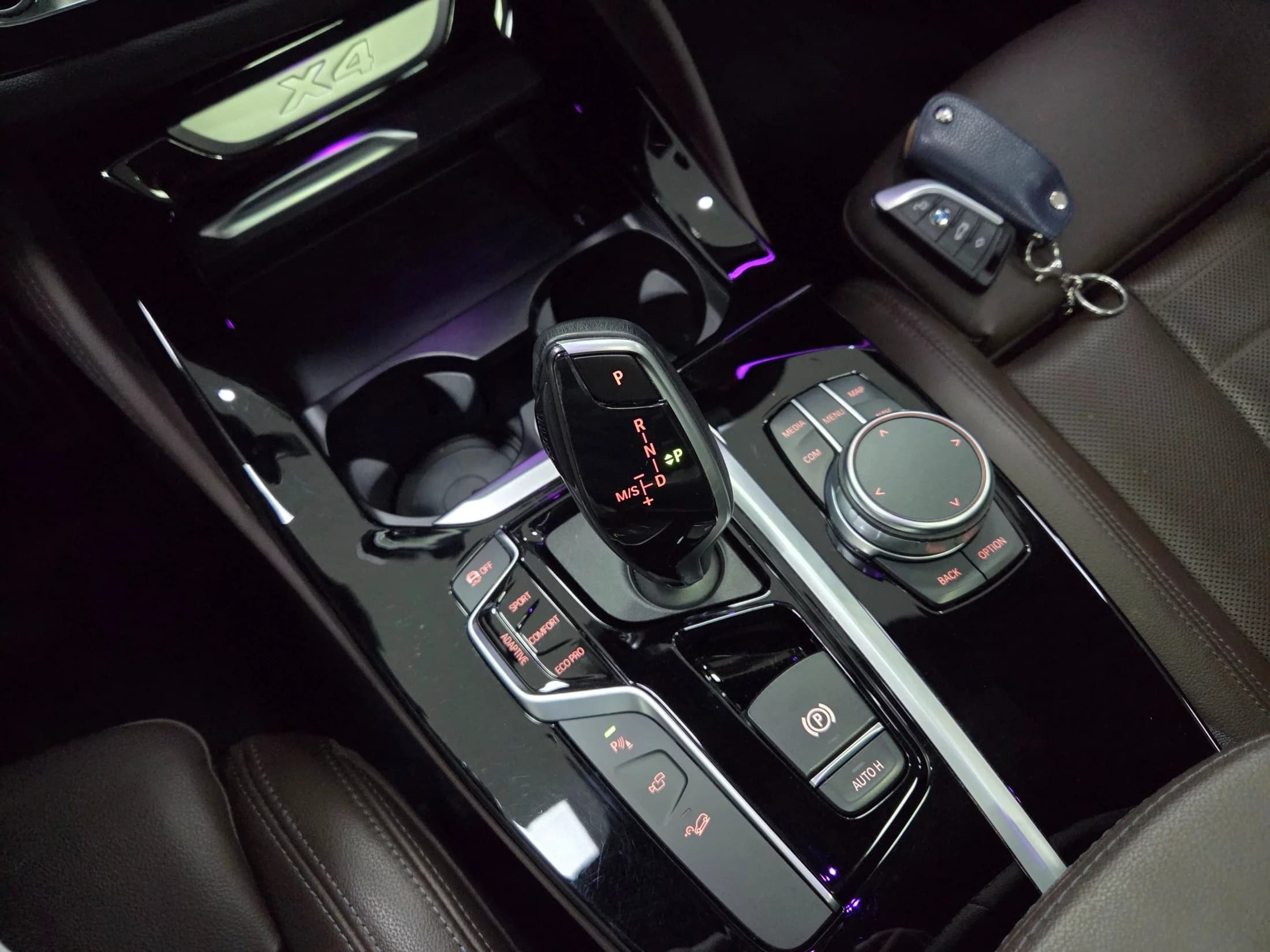 BMW X4 xDrive20i xLine, 2021 г. 64375 км. — фото 9