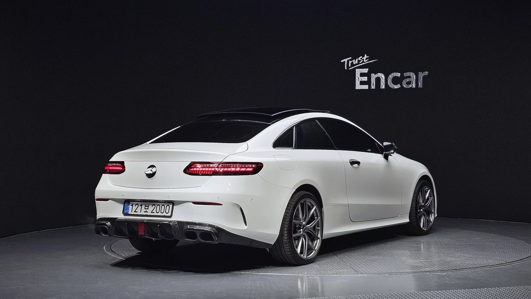 Mercedes-Benz E-Class E450 4MATIC Coupe, 2021 г. 139923 км. — фото 2
