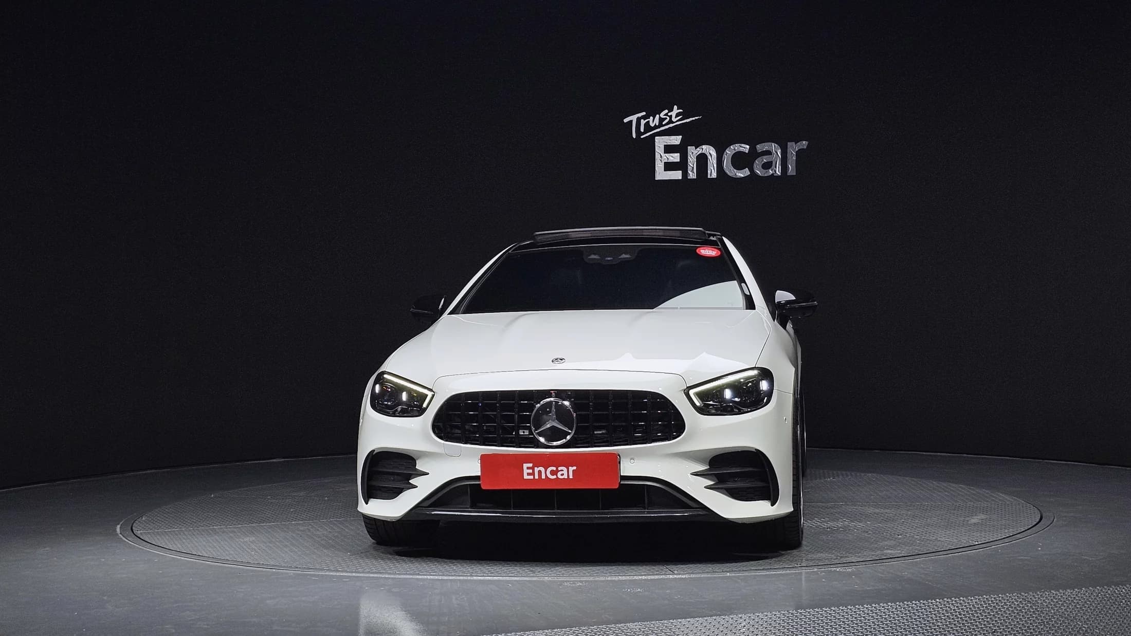 Mercedes-Benz E-Class E450 4MATIC Coupe, 2021 г. 139923 км. — фото 3