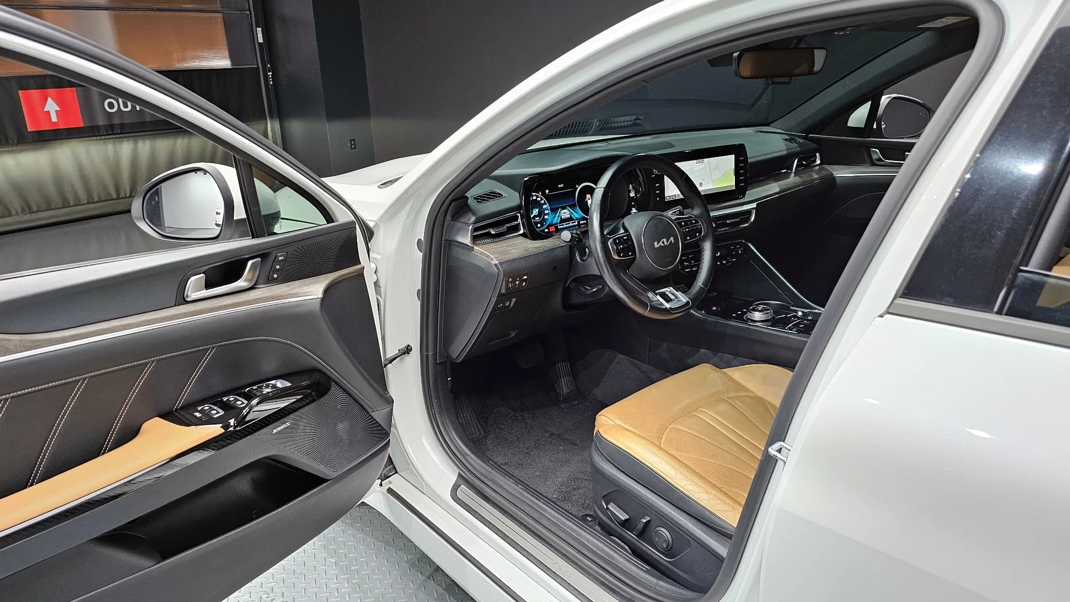 Kia K5 (Киа Оптима) Signature, гибрид, 2021 г. 45885 км. — фото 11