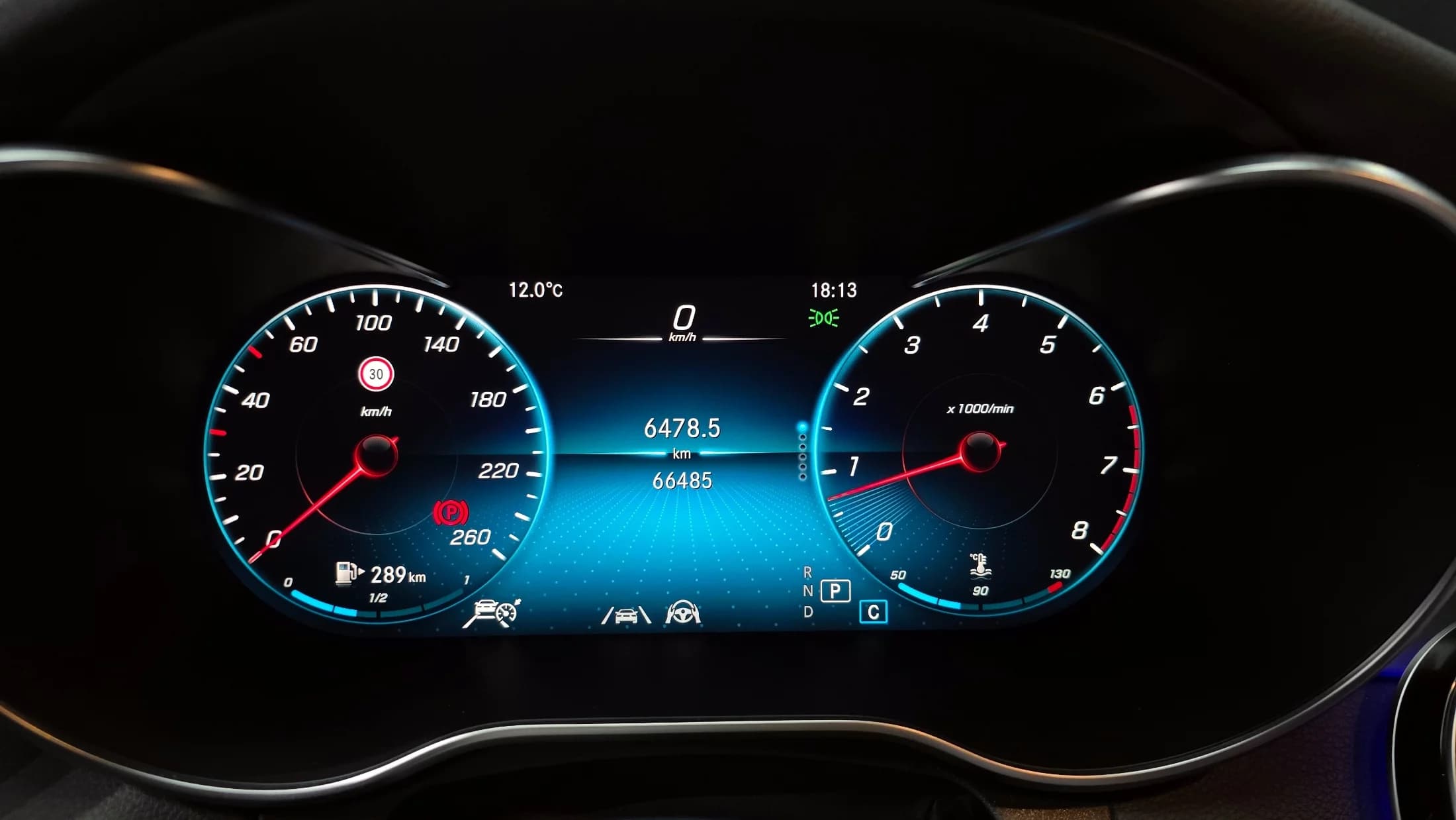 Mercedes-Benz C-Class C200 Cabriolet, 2021 г. 66619 км. — фото 8