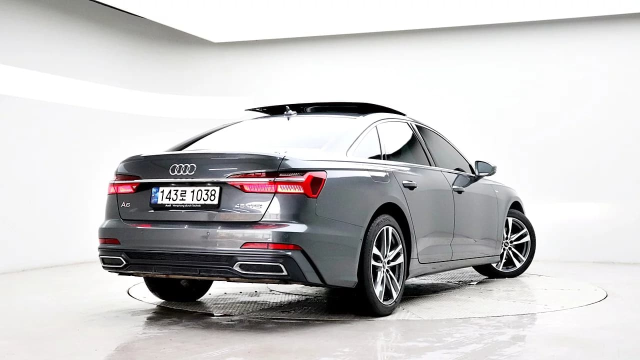 Audi A6 45 TFSI Premium, 2023 г. 53759 км. — фото 2