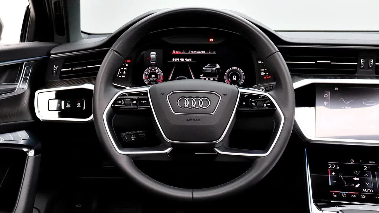Audi A6 45 TFSI Premium, 2023 г. 53759 км. — фото 12