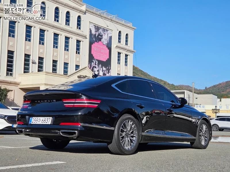 Genesis G80 Gasoline 2.5 Turbo 2WD, 2021 г. 74398 км. — фото 4