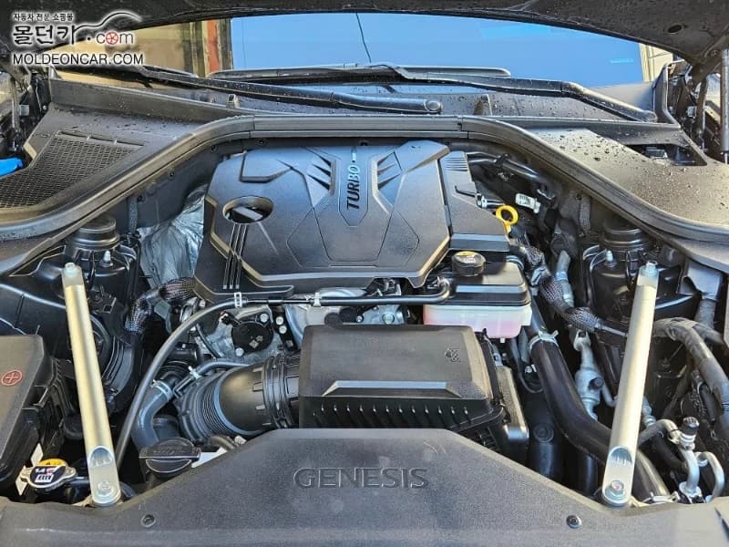 Genesis G80 Gasoline 2.5 Turbo 2WD, 2021 г. 74398 км. — фото 6